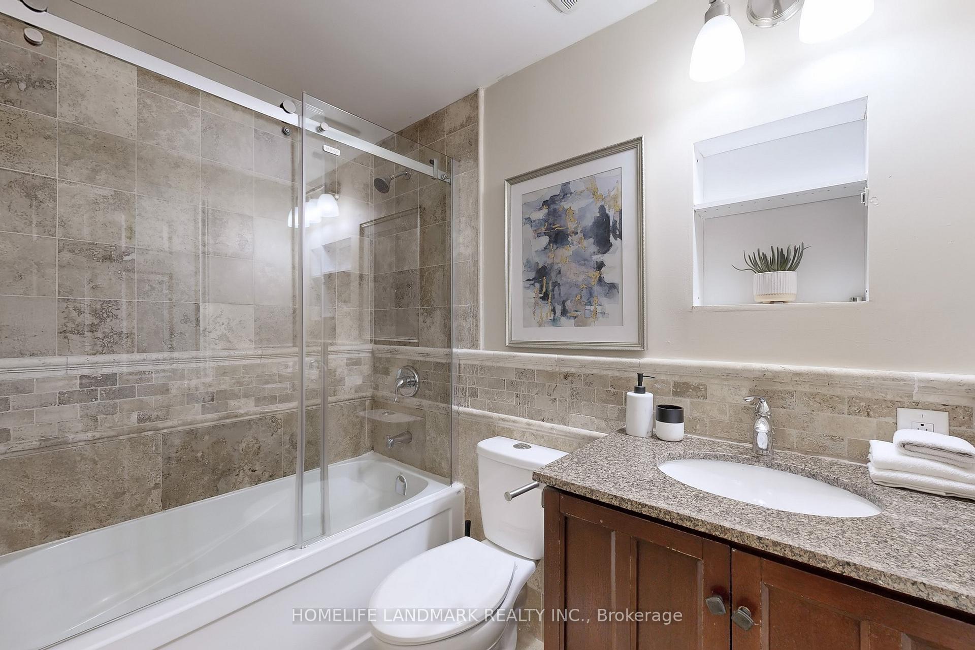 Photo 44 of 86 Weeping Willow Lane, Markham, Royal Orchard — HOMEH