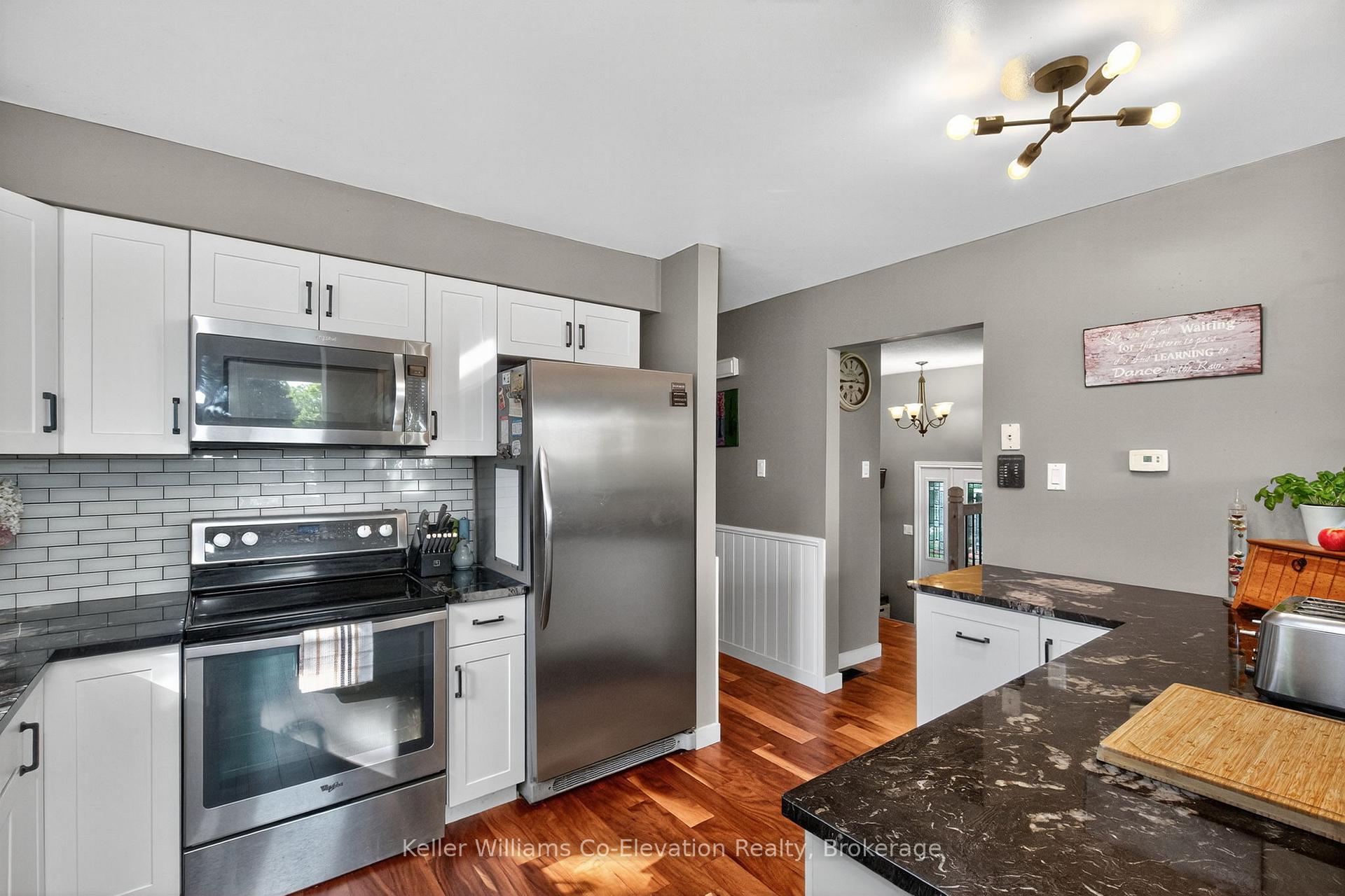 Photo 12 of 200 Sixth Street, Midland — HOMEH