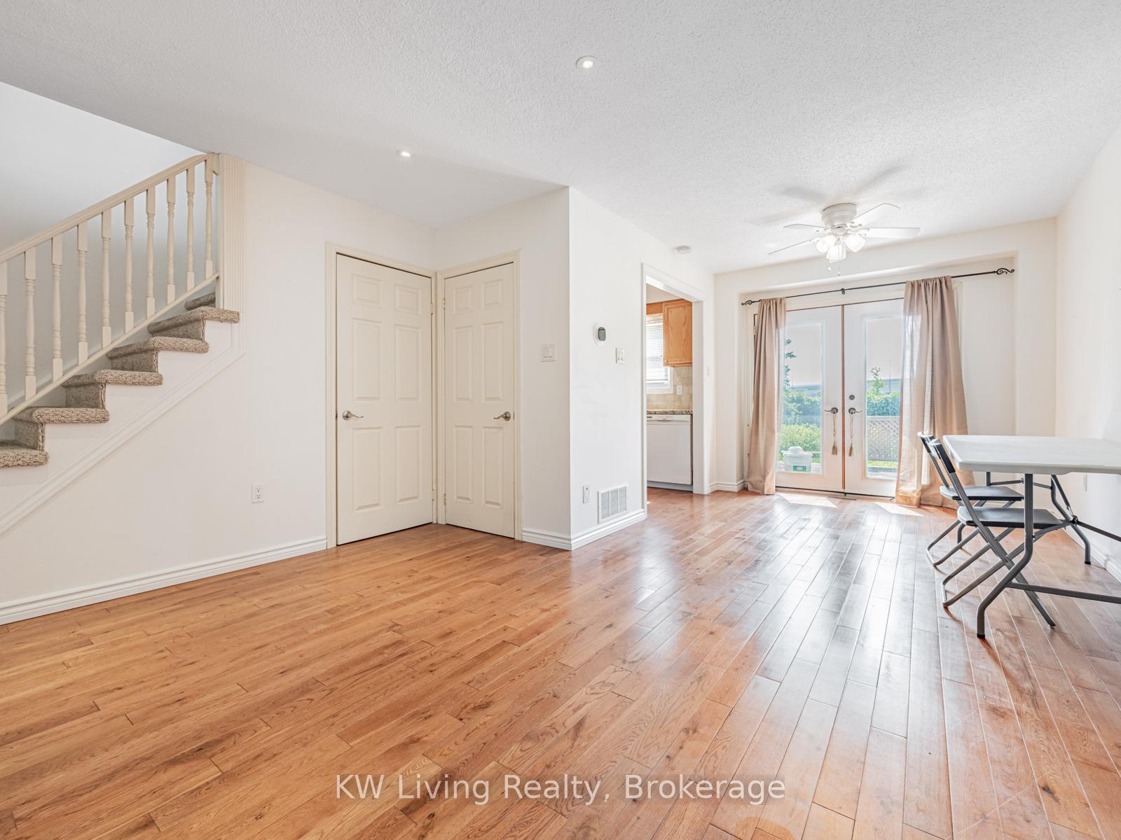 Photo 6 of 69 Miley Drive, Markham, Markville — HOMEH