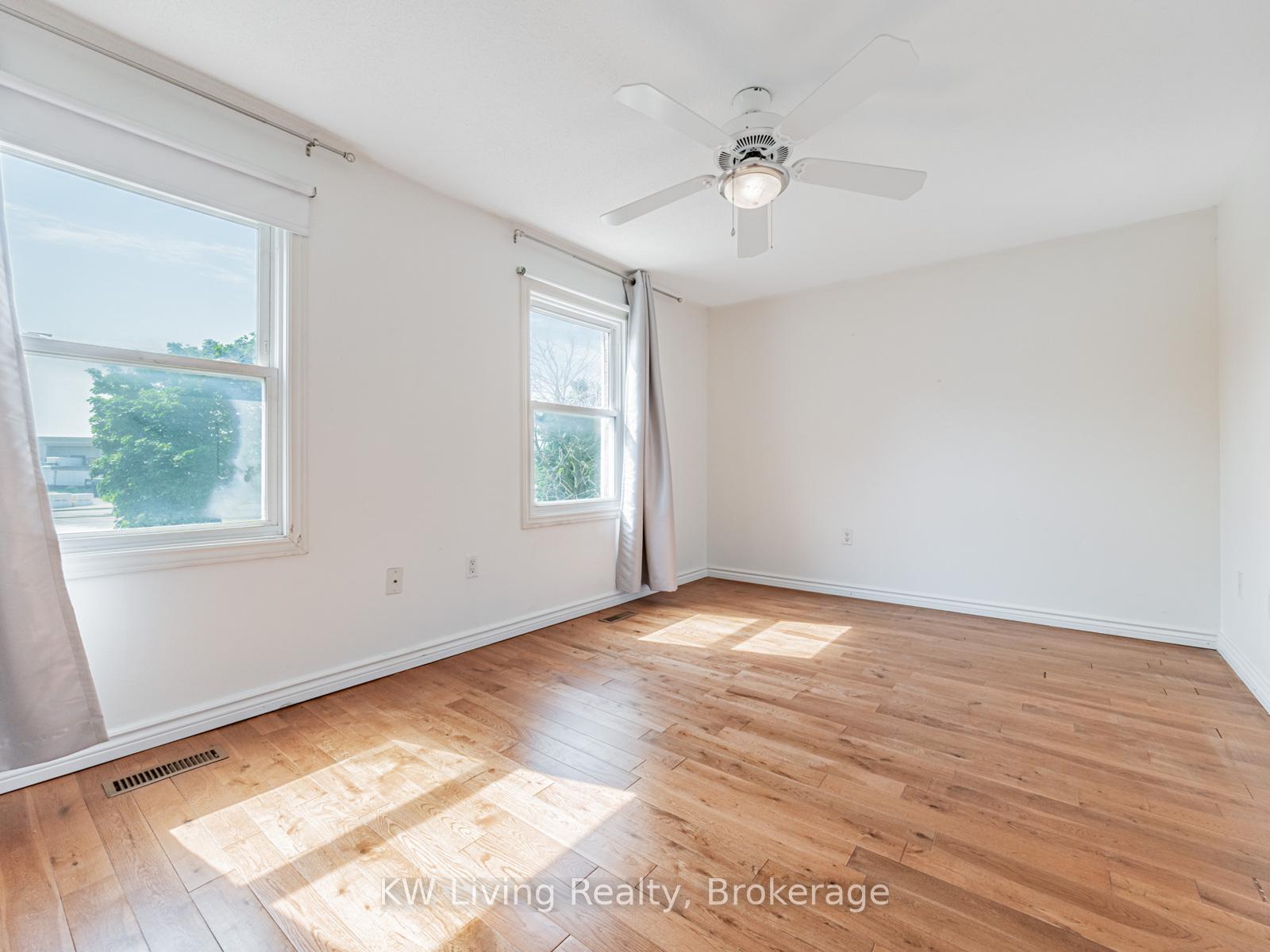 Photo 17 of 69 Miley Drive, Markham, Markville — HOMEH