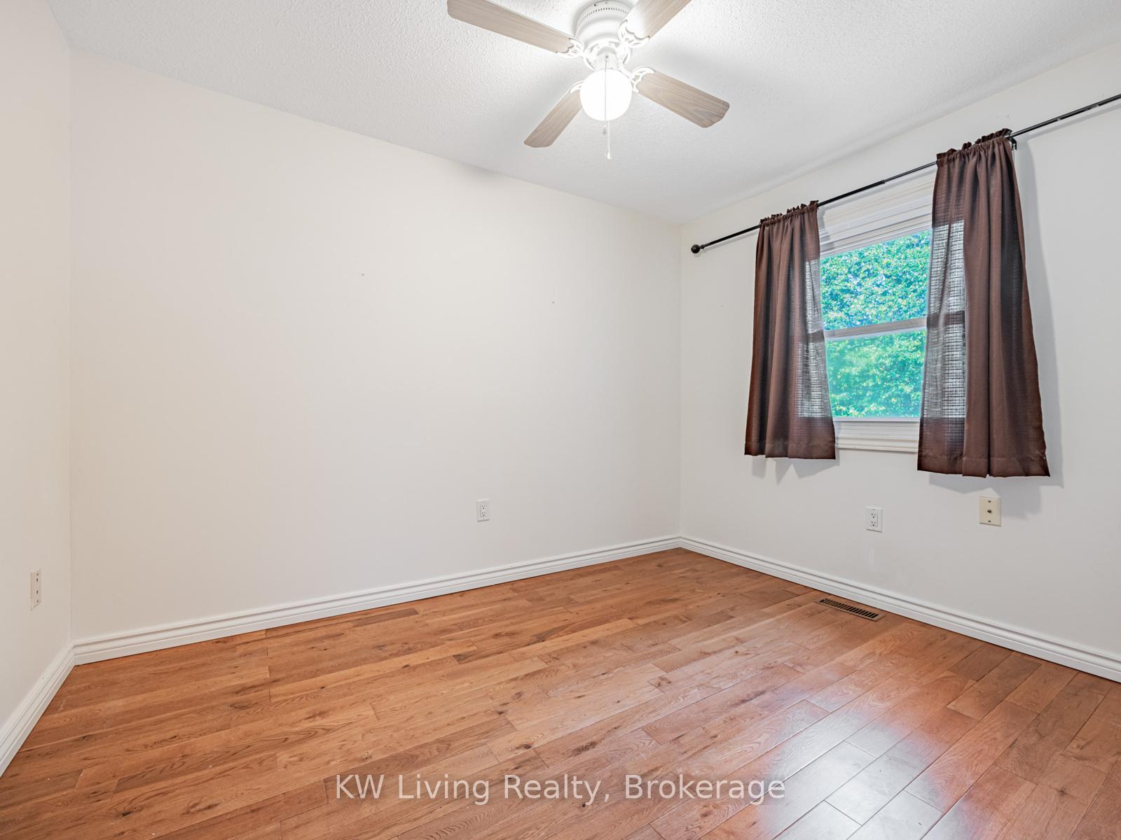 Photo 19 of 69 Miley Drive, Markham, Markville — HOMEH