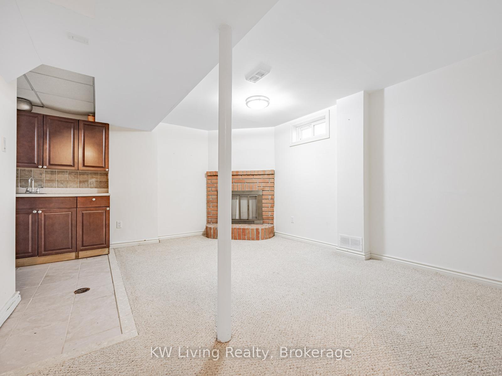 Photo 24 of 69 Miley Drive, Markham, Markville — HOMEH