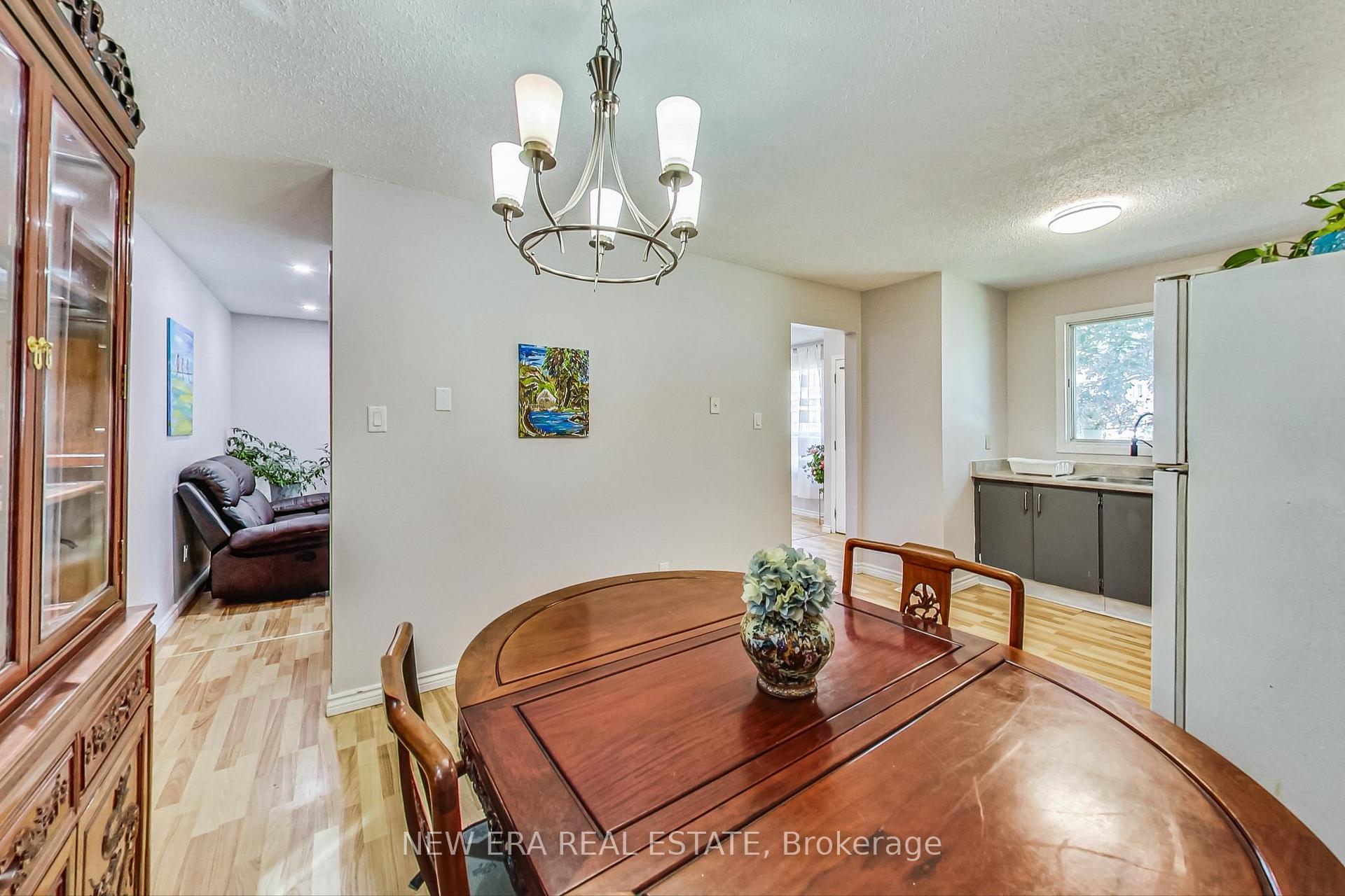 Photo 16 of Unit 1, 375 Pioneer Drive, Kitchener, Pioneer Park — HOMEH