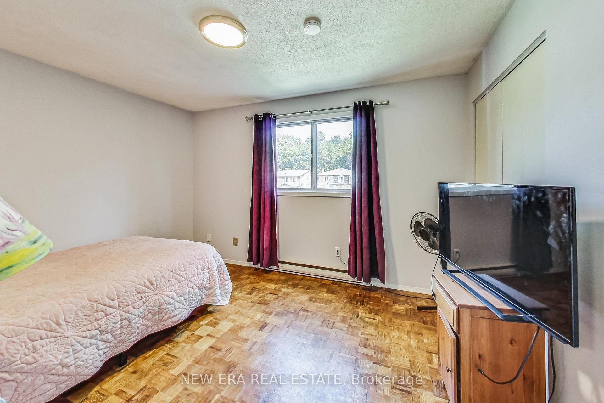 Photo 24 of Unit 1, 375 Pioneer Drive, Kitchener, Pioneer Park — HOMEH