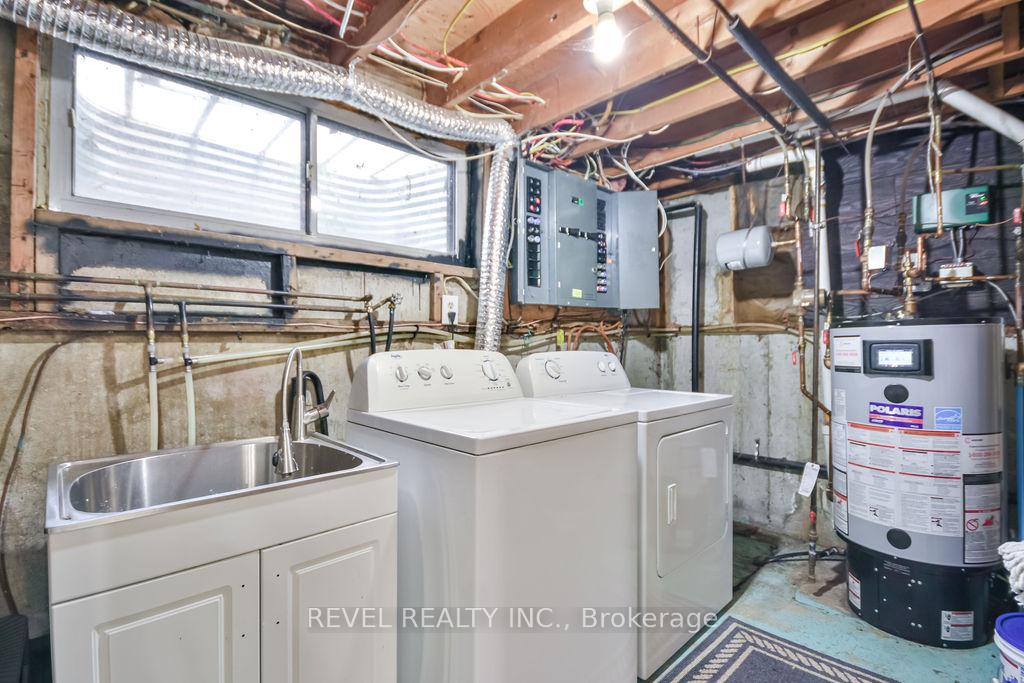 Photo 30 of 261 Nelson Crescent, Innisfil, Stroud — HOMEH