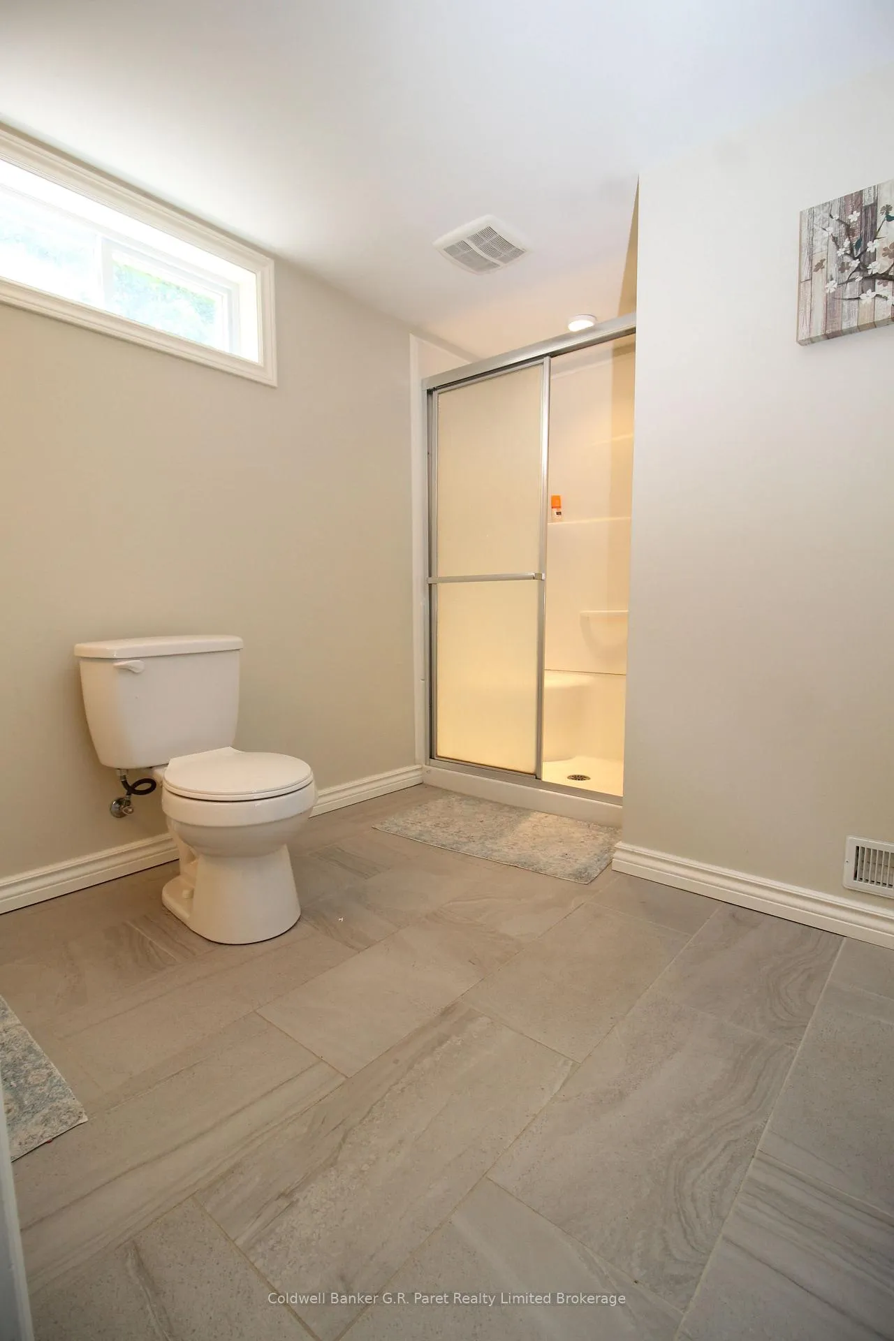 Photo 10 of 104 Simcoe Crescent, Middlesex Centre, Komoka — HOMEH