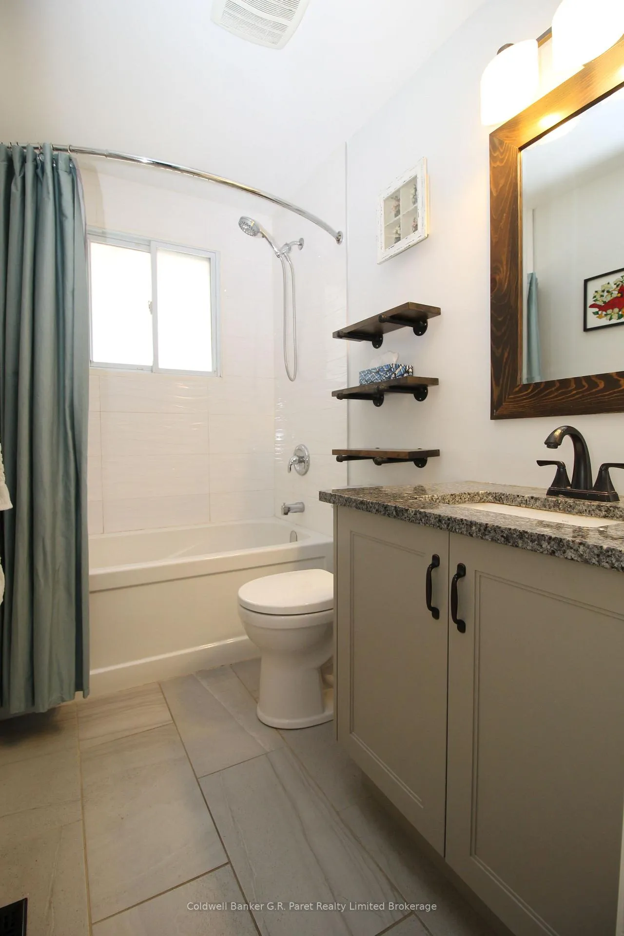 Photo 14 of 104 Simcoe Crescent, Middlesex Centre, Komoka — HOMEH