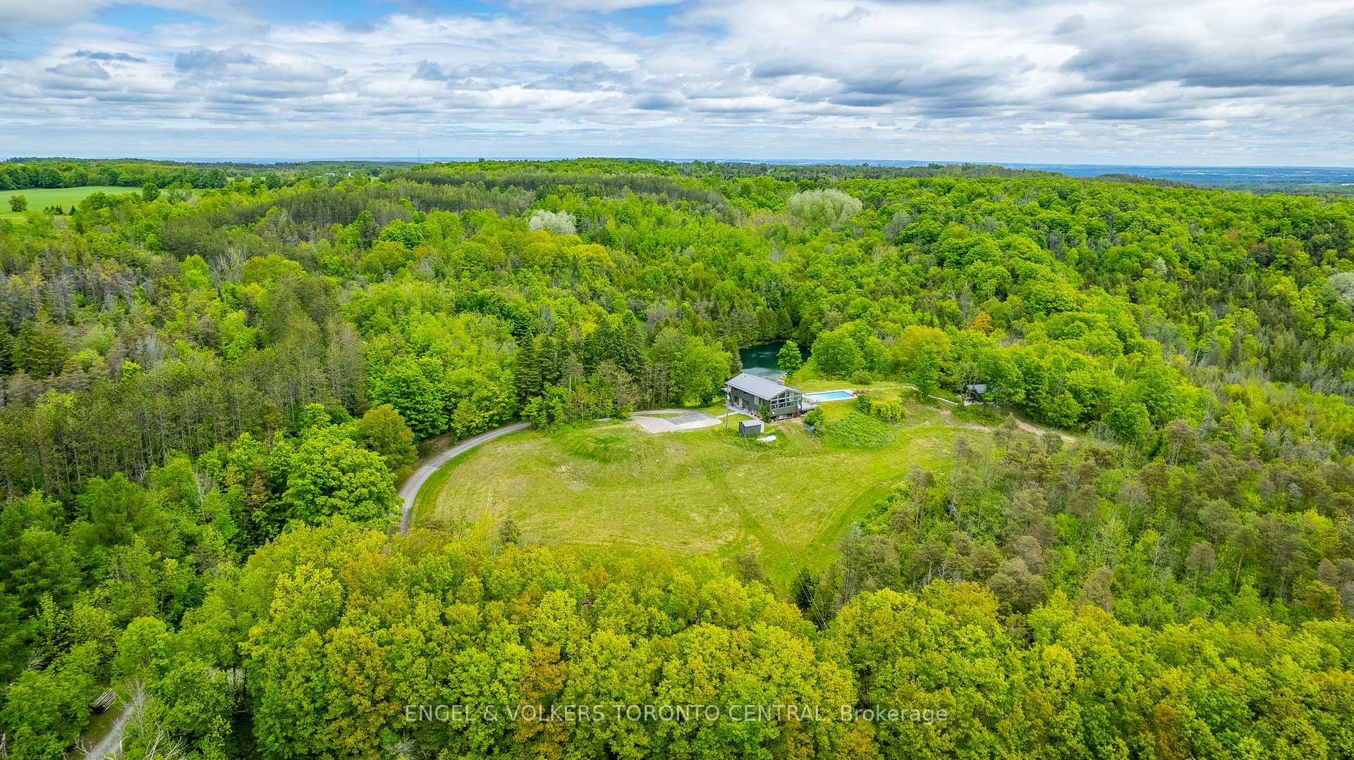 Photo 1 of 795481 3rd Line EHS, Mono, Rural Mono — HOMEH