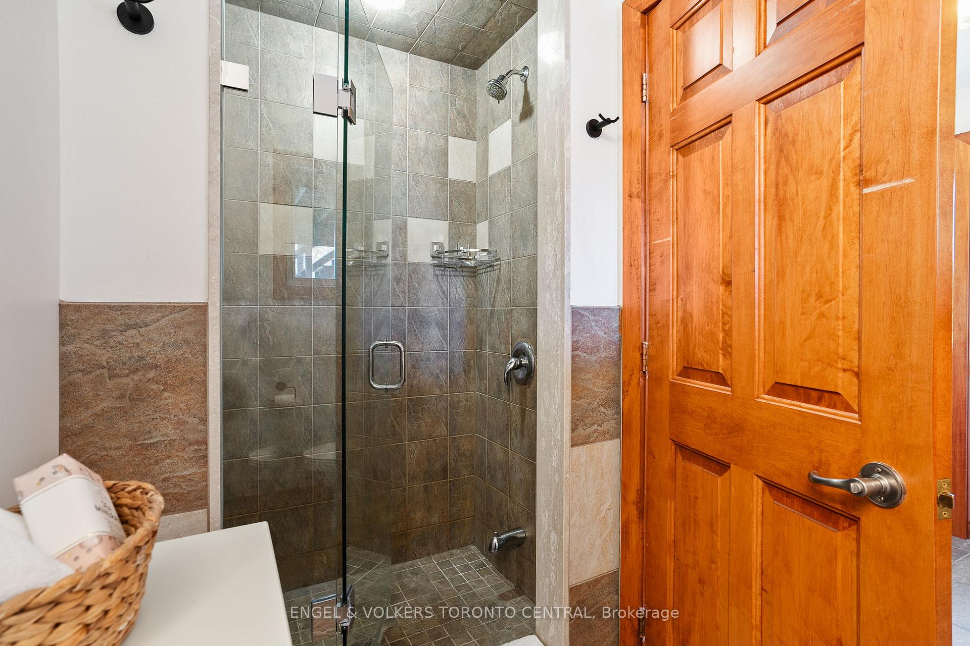 Photo 14 of 795481 3rd Line EHS, Mono, Rural Mono — HOMEH