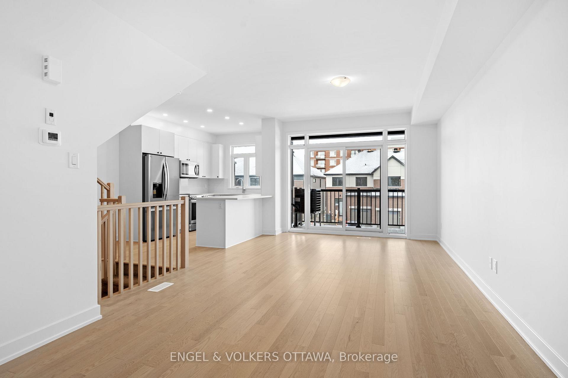 Photo 16 of 824 Anciano Crescent, Ottawa, Kanata - Emerald Meadows/Trailwest — HOMEH