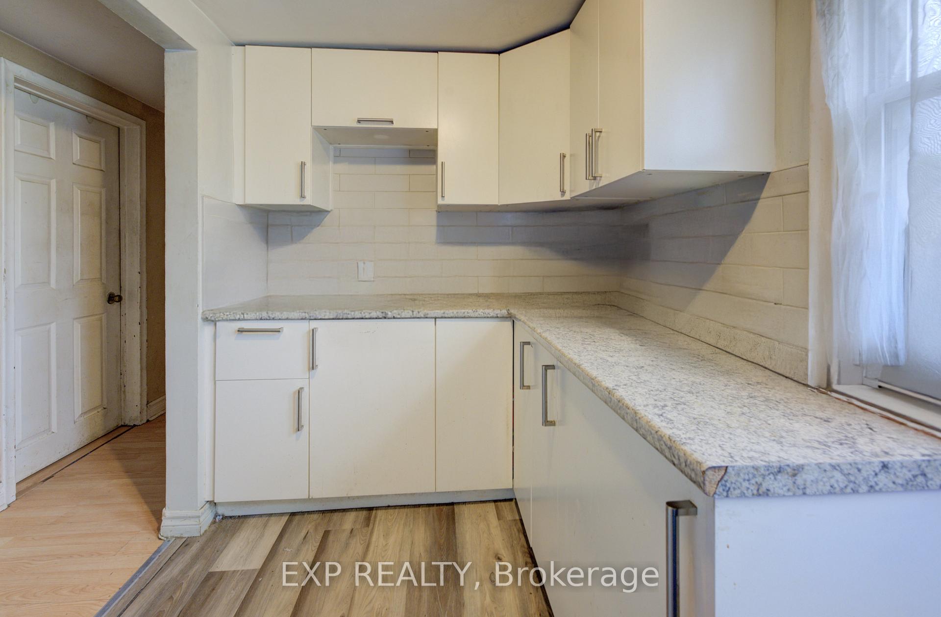 Photo 9 of 324 Maple Avenue, Kitchener, Northward — HOMEH