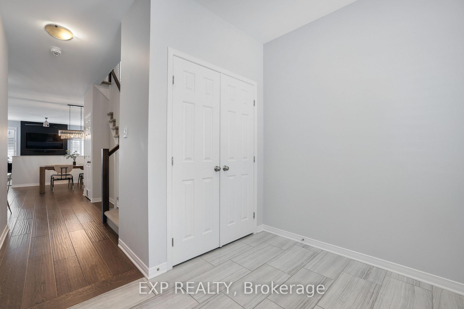 Photo 4 of 188 Balikun Heights, Ottawa, Kanata - Emerald Meadows/Trailwest — HOMEH