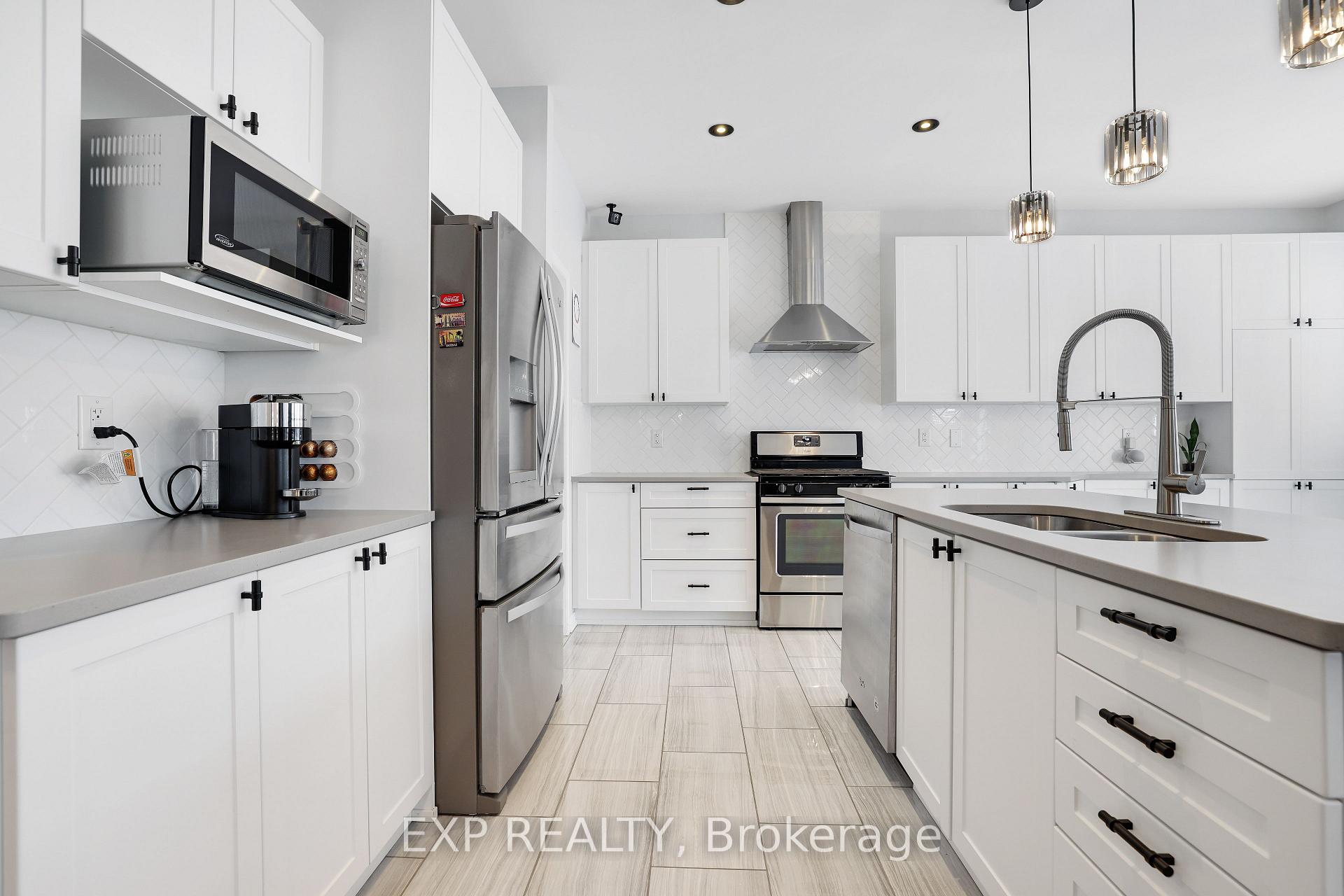 Photo 16 of 188 Balikun Heights, Ottawa, Kanata - Emerald Meadows/Trailwest — HOMEH