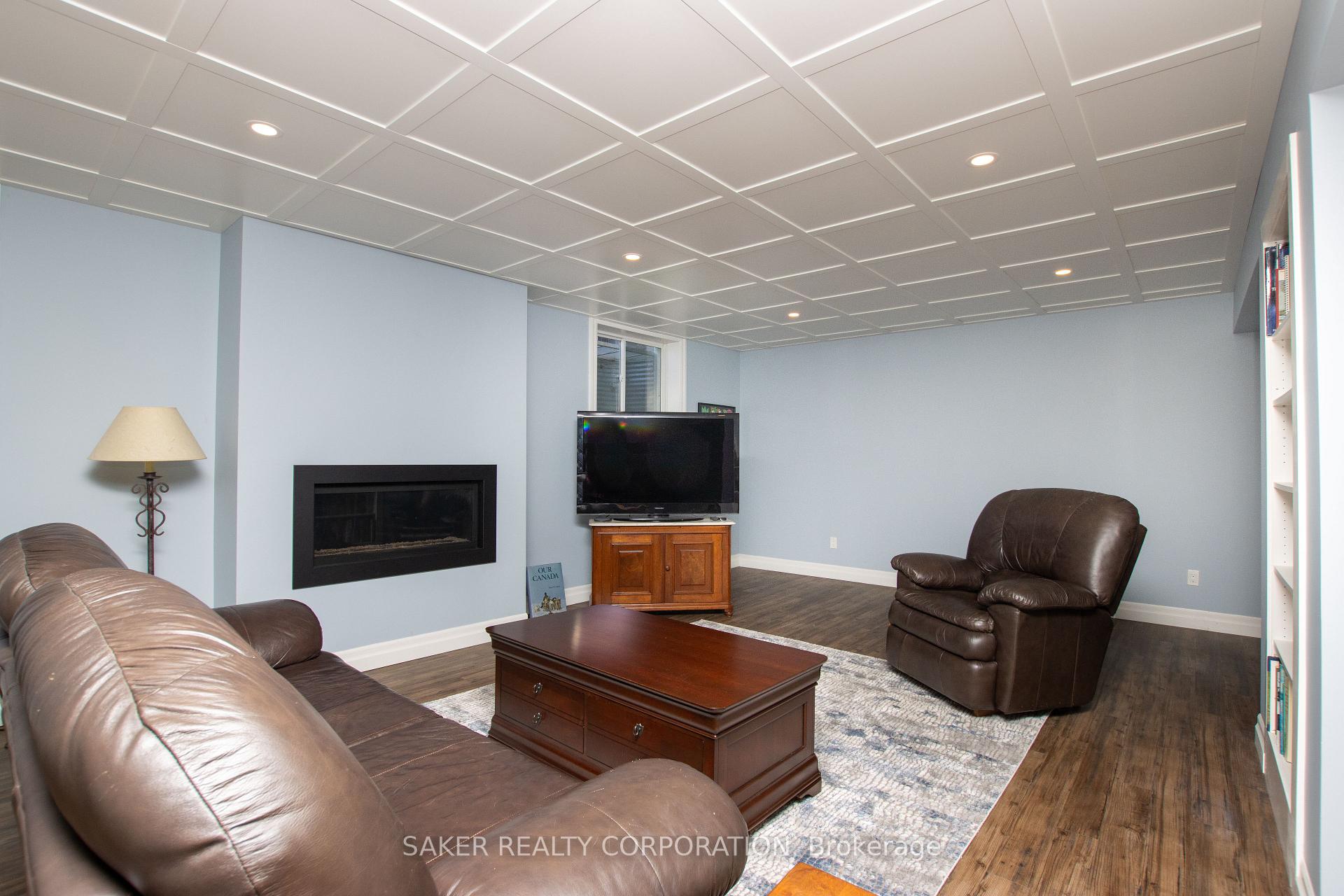 Photo 19 of 111 Harris Road, Middlesex Centre, Delaware Town — HOMEH