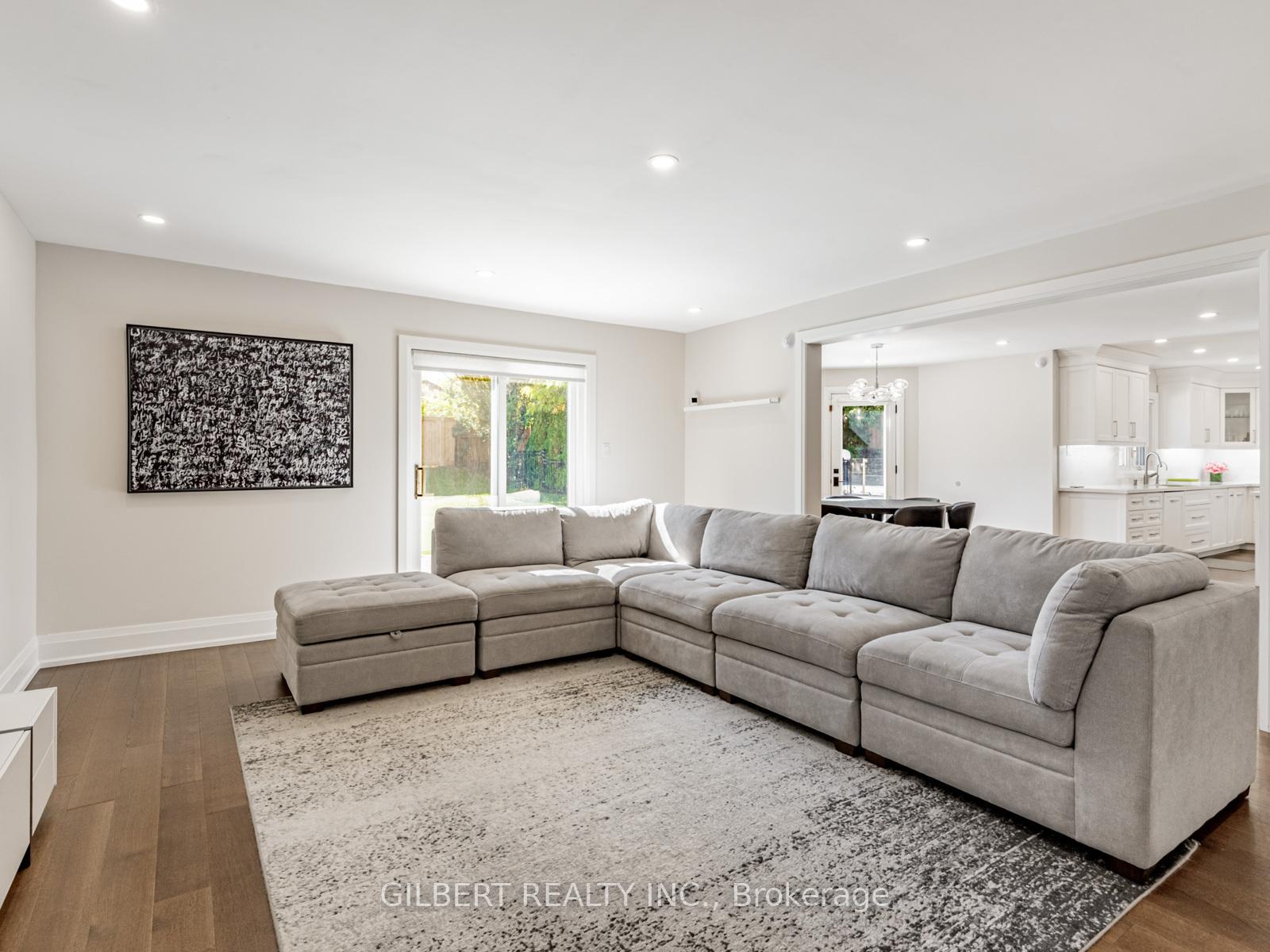 Photo 7 of 5 Lunau Lane, Markham, Aileen-Willowbrook — HOMEH