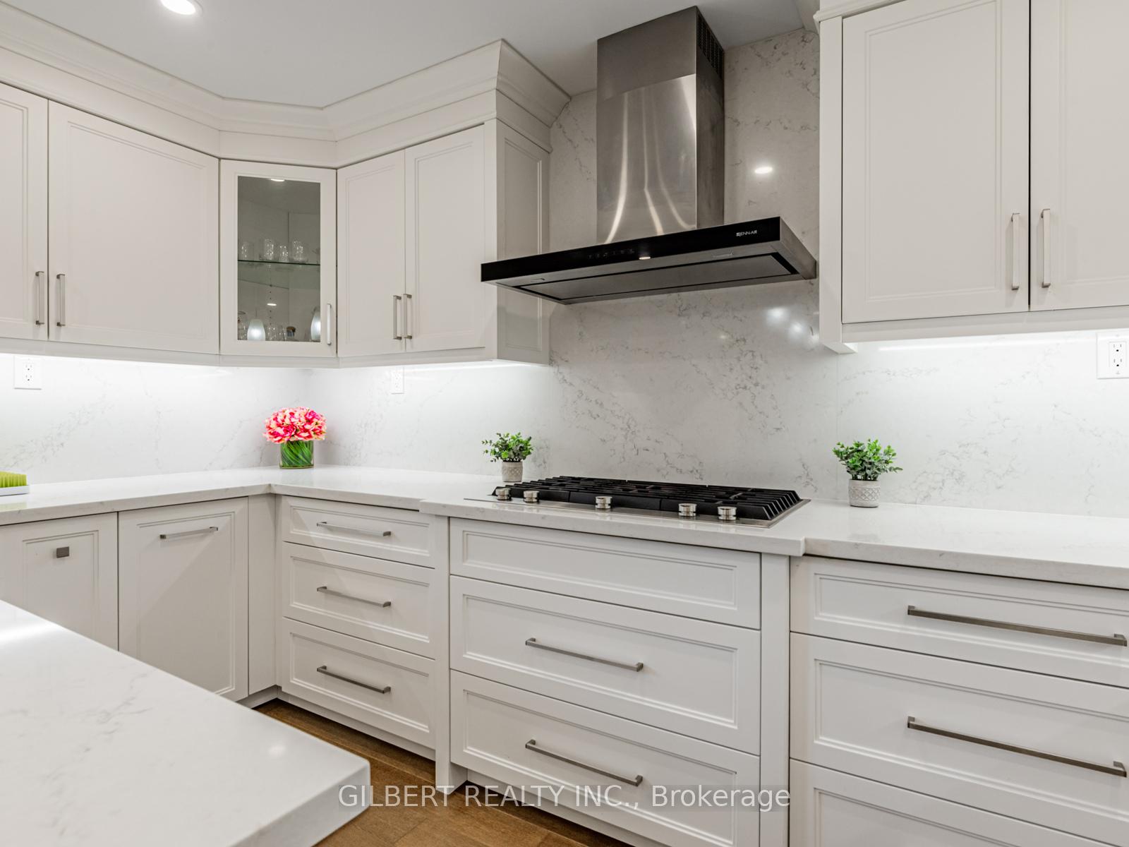 Photo 12 of 5 Lunau Lane, Markham, Aileen-Willowbrook — HOMEH
