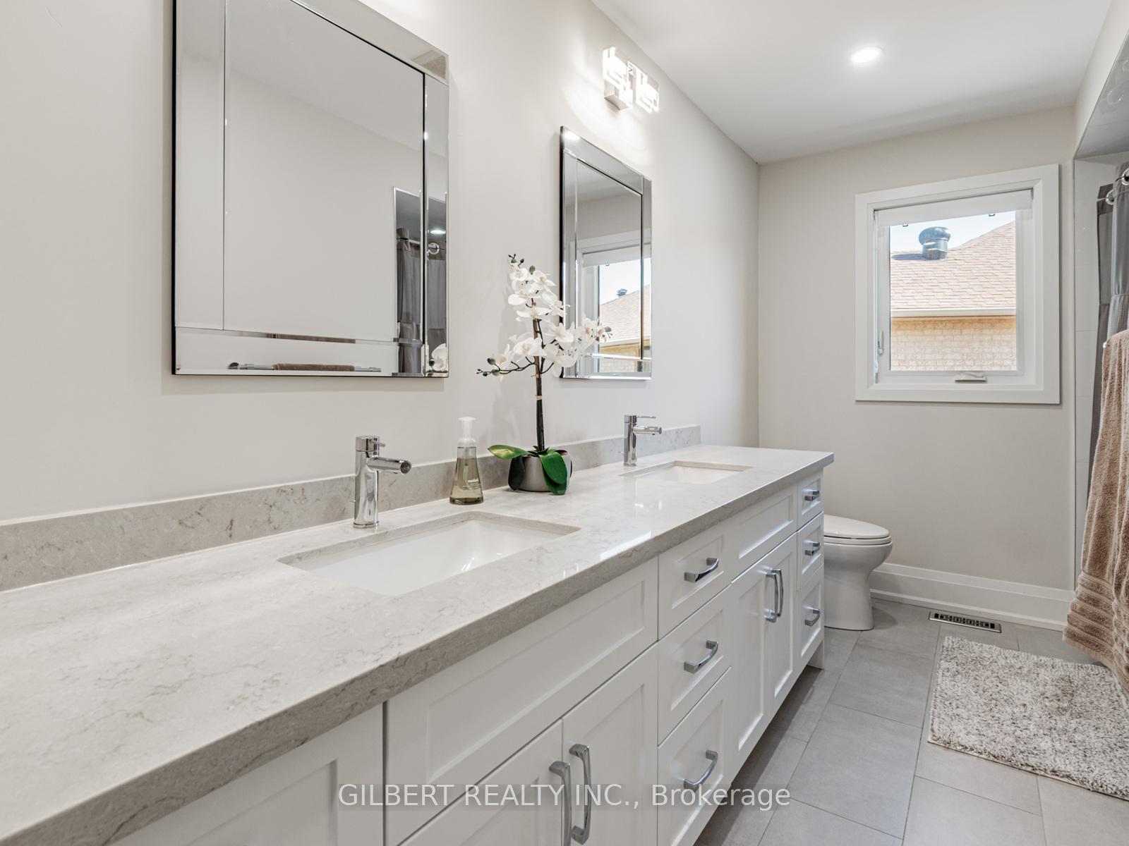 Photo 23 of 5 Lunau Lane, Markham, Aileen-Willowbrook — HOMEH