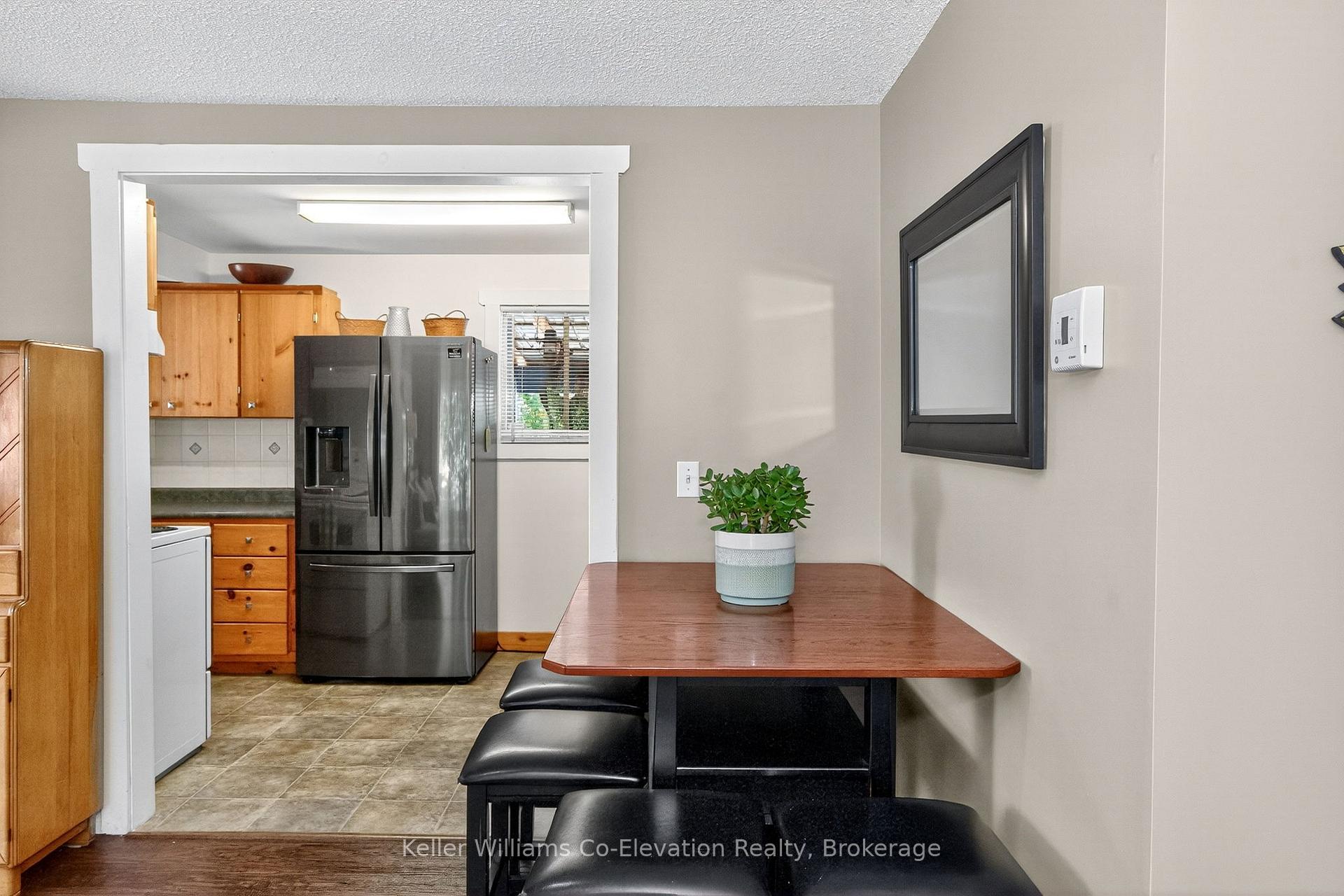 Photo 11 of 9752 County Road 93, Midland — HOMEH