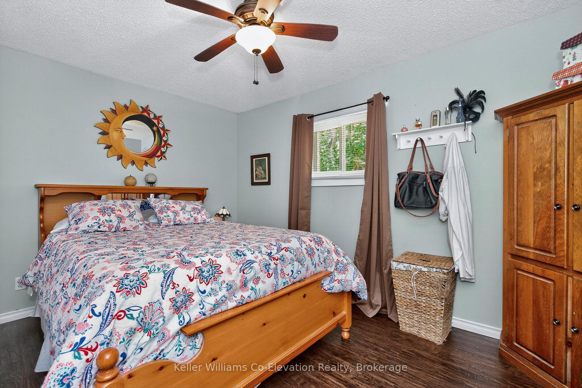 Photo 16 of 9752 County Road 93, Midland — HOMEH
