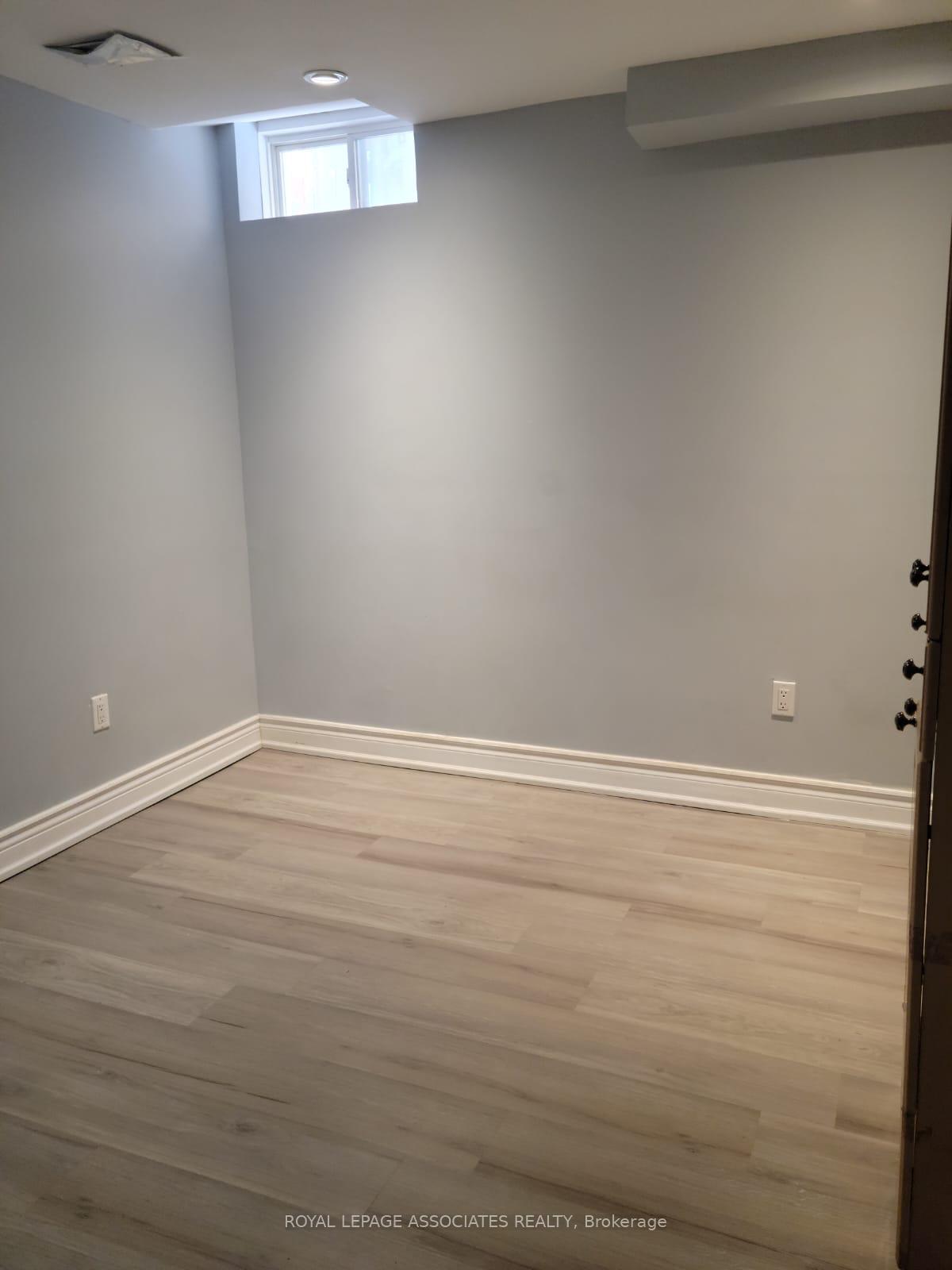 Photo 5 of Unit BSMT, 433 Elson Street, Markham, Cedarwood — HOMEH
