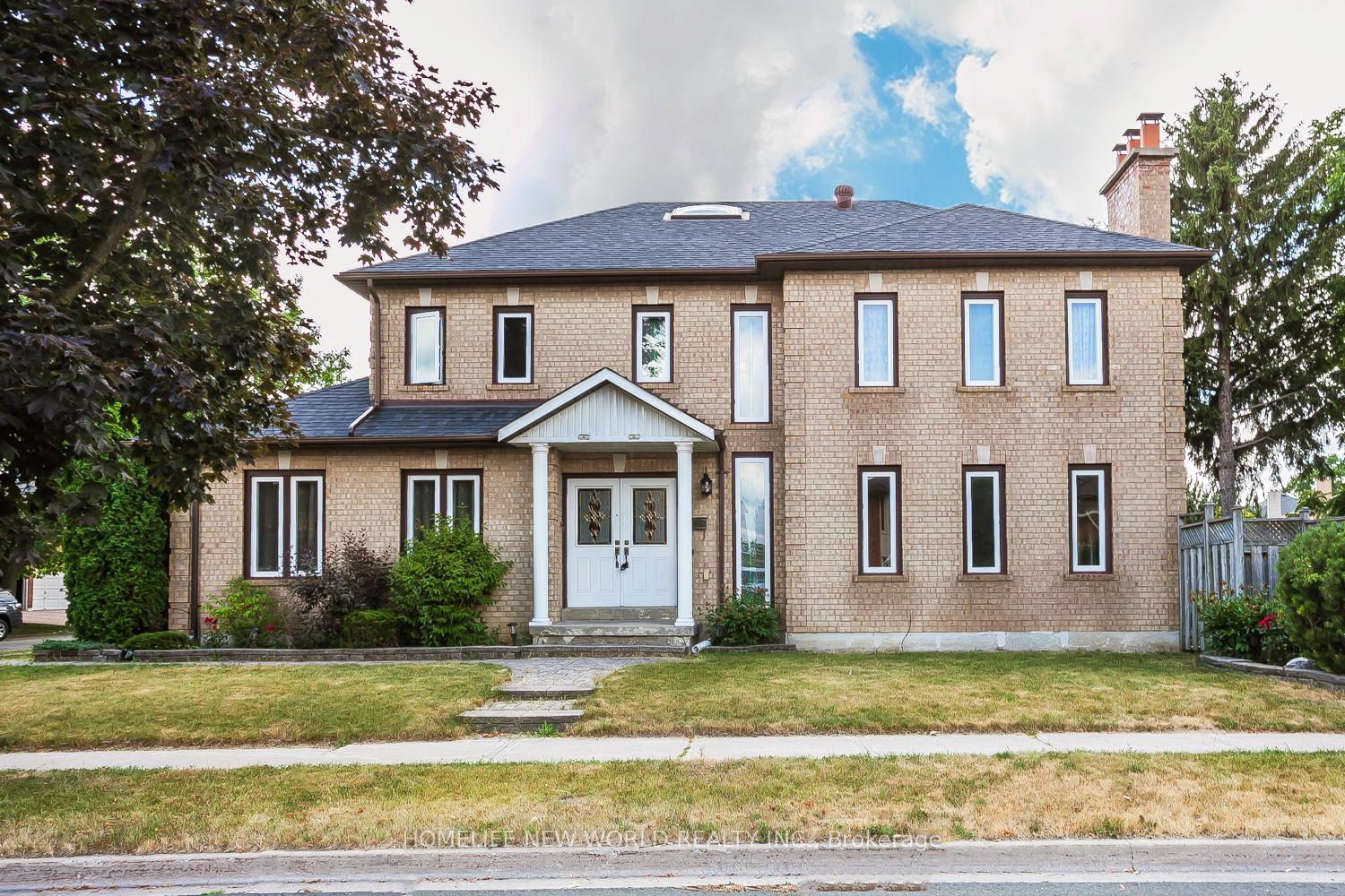 Photo 2 of 2 Burr Crescent, Markham, Buttonville — HOMEH