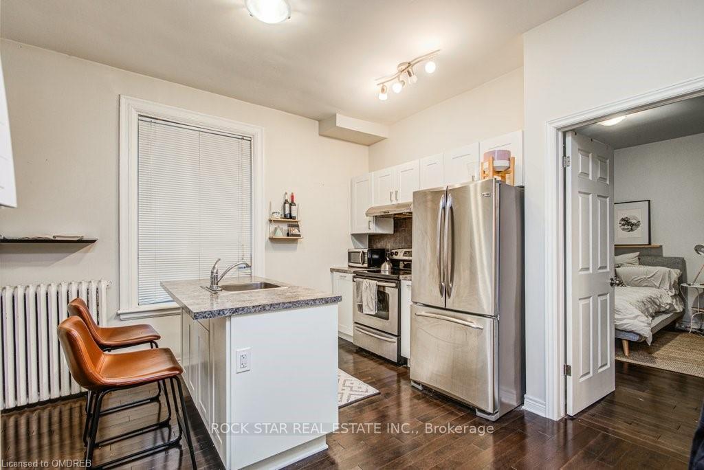 Photo 3 of Unit Unit 1/Main Floor, 322 Queen Street, Hamilton, Durand — HOMEH
