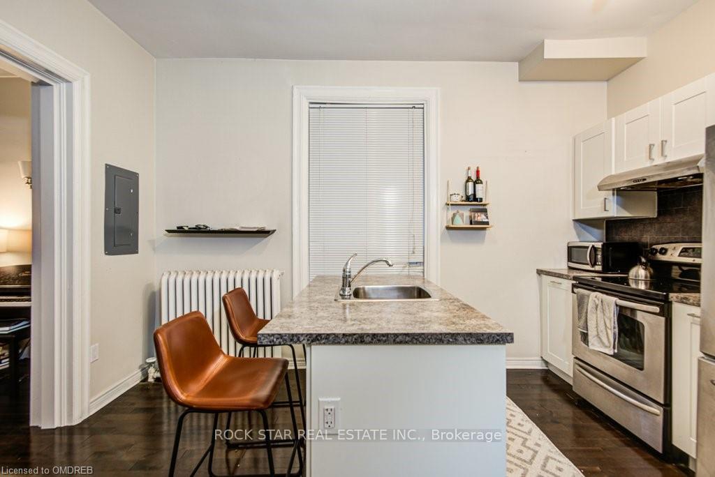Photo 4 of Unit Unit 1/Main Floor, 322 Queen Street, Hamilton, Durand — HOMEH