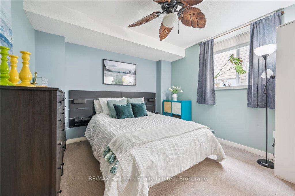Photo 25 of 399 Greenfield Avenue, Kitchener — HOMEH