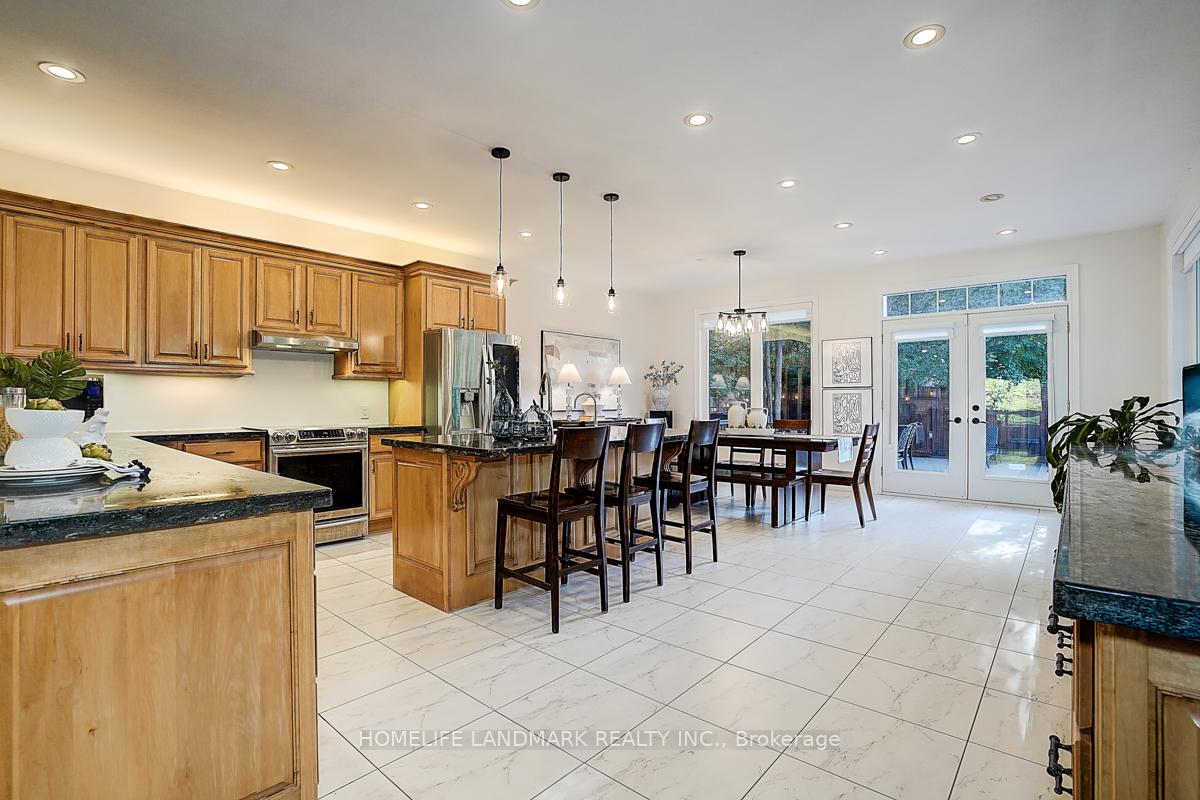 Photo 15 of 12 Paramount Road, Markham, Old Markham Village — HOMEH