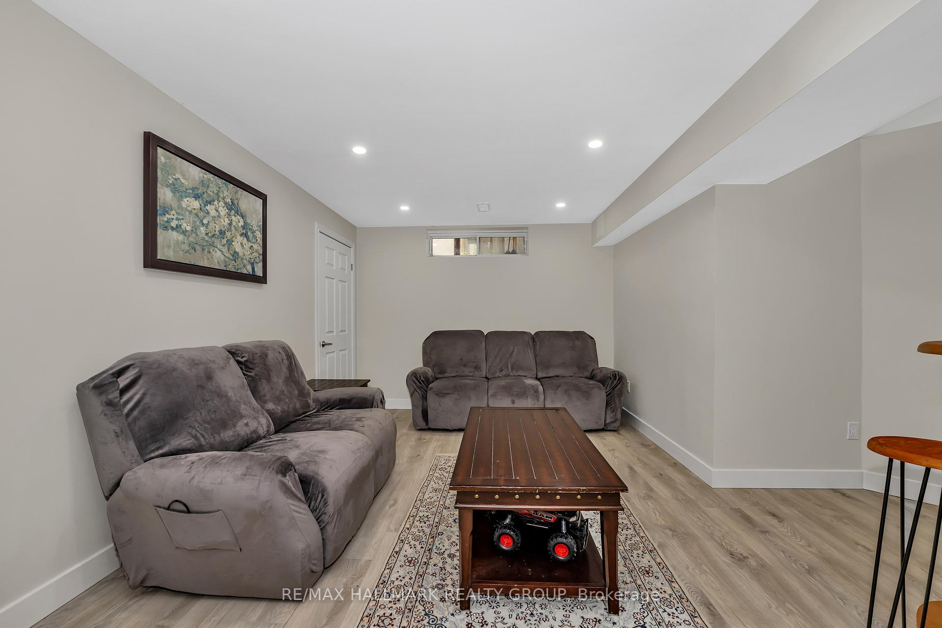 Photo 39 of 19 Langford Crescent, Ottawa, Kanata - Kanata Lakes/Heritage Hills — HOMEH