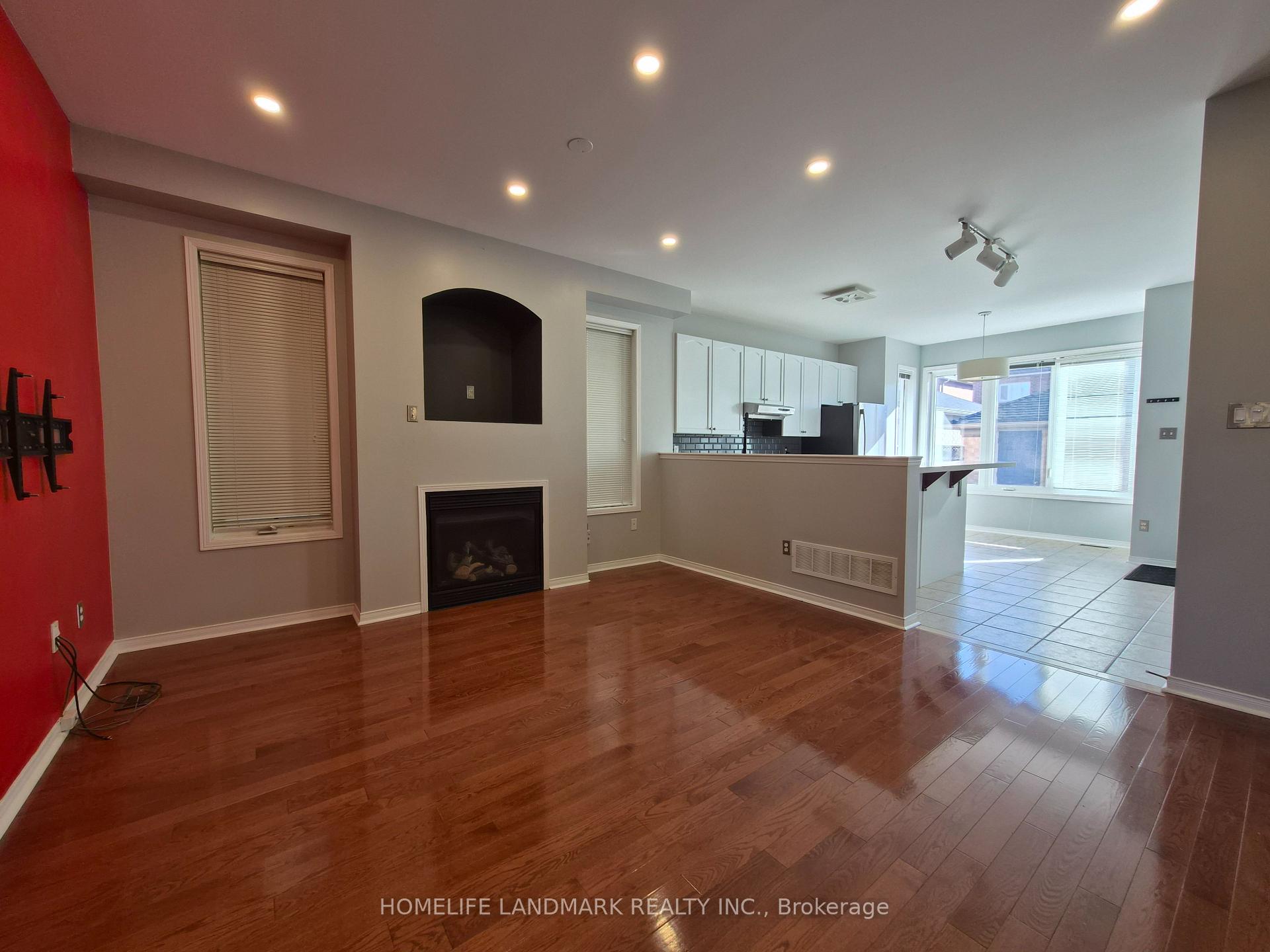 Photo 4 of 63 Delray Drive, Markham, Greensborough — HOMEH