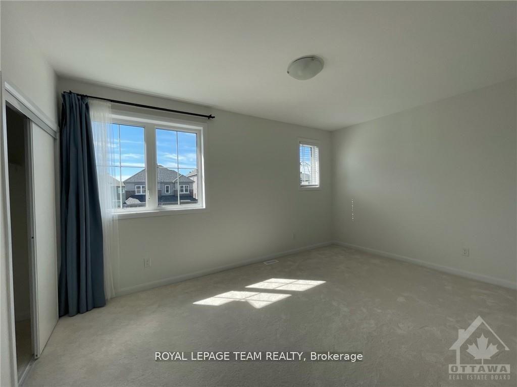Photo 17 of 51 Eramosa Crescent, Ottawa, Kanata - Kanata Lakes/Heritage Hills — HOMEH