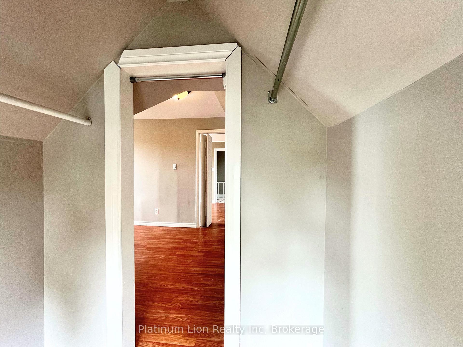 Photo 18 of Unit 3, 114 West Avenue N, Hamilton, Landsdale — HOMEH