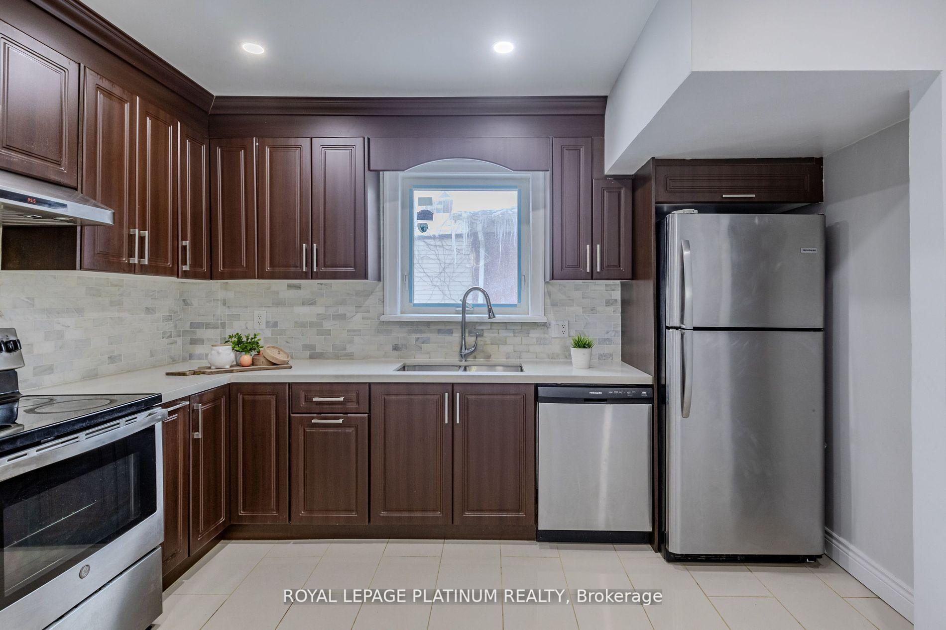 Photo 8 of 44 Troy Street, Kitchener — HOMEH