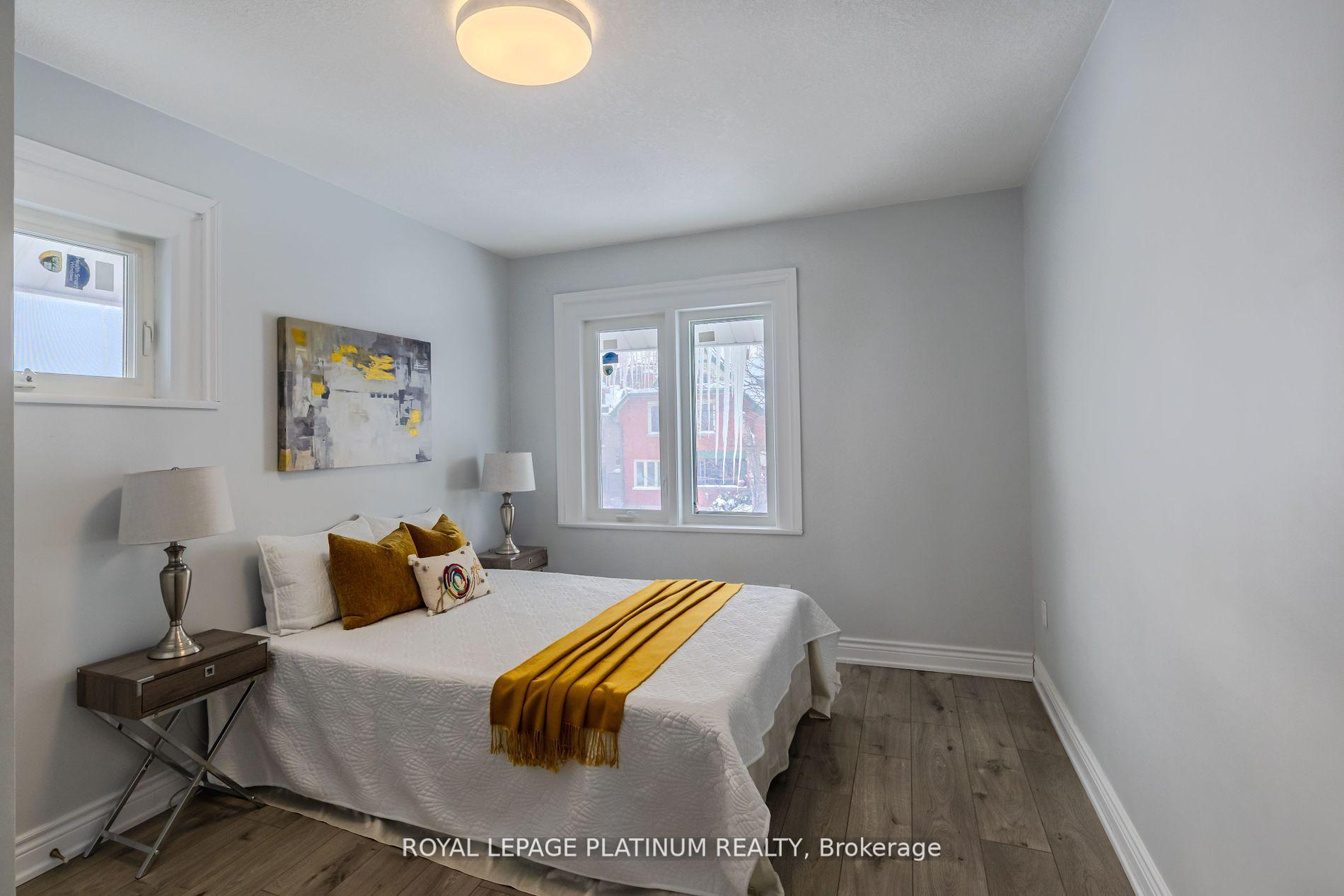 Photo 11 of 44 Troy Street, Kitchener — HOMEH