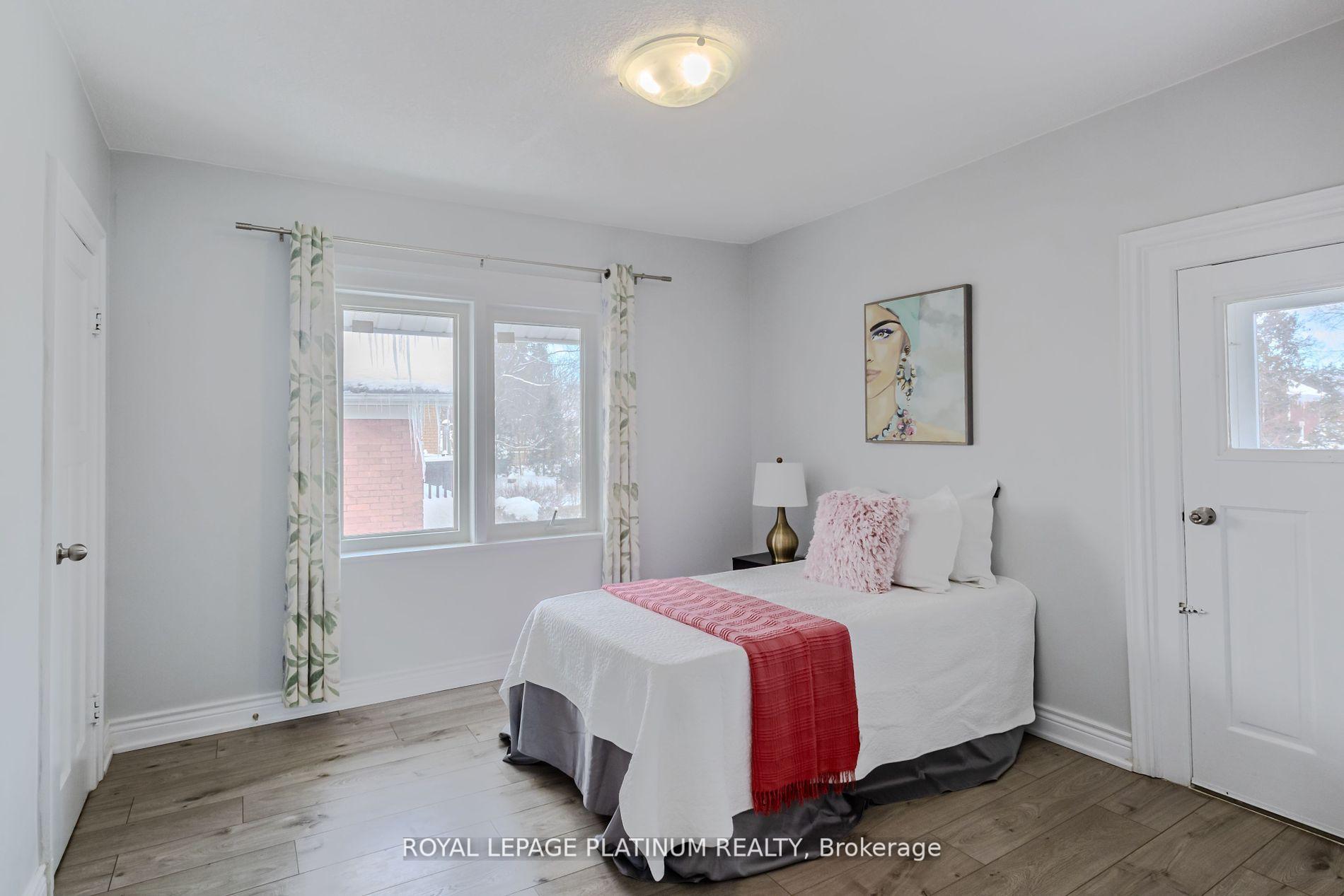 Photo 15 of 44 Troy Street, Kitchener — HOMEH