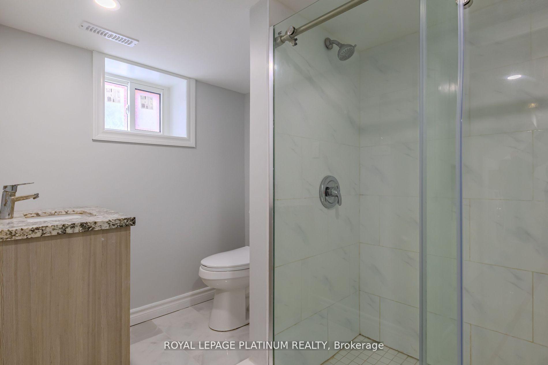 Photo 26 of 44 Troy Street, Kitchener — HOMEH