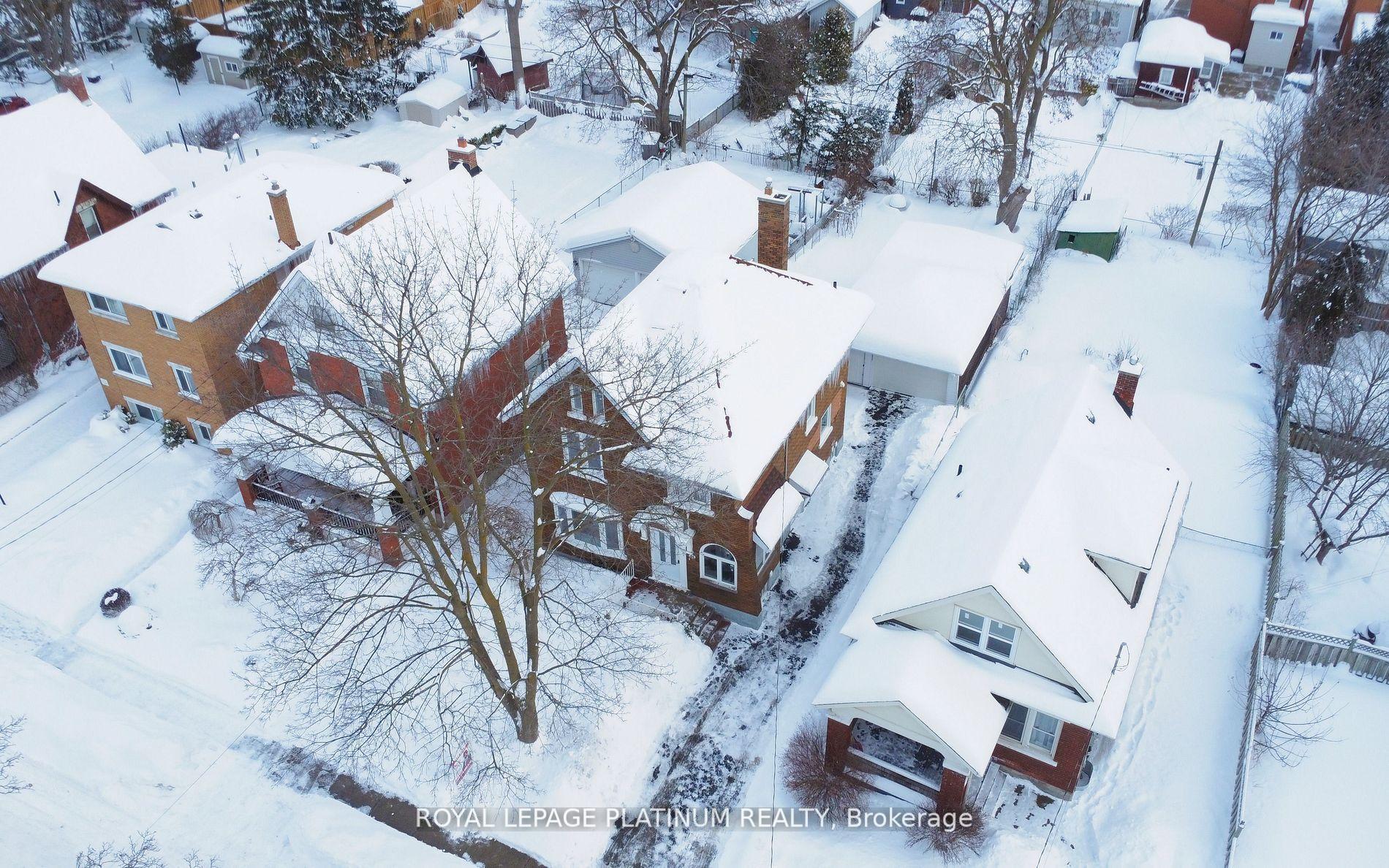 Photo 29 of 44 Troy Street, Kitchener — HOMEH