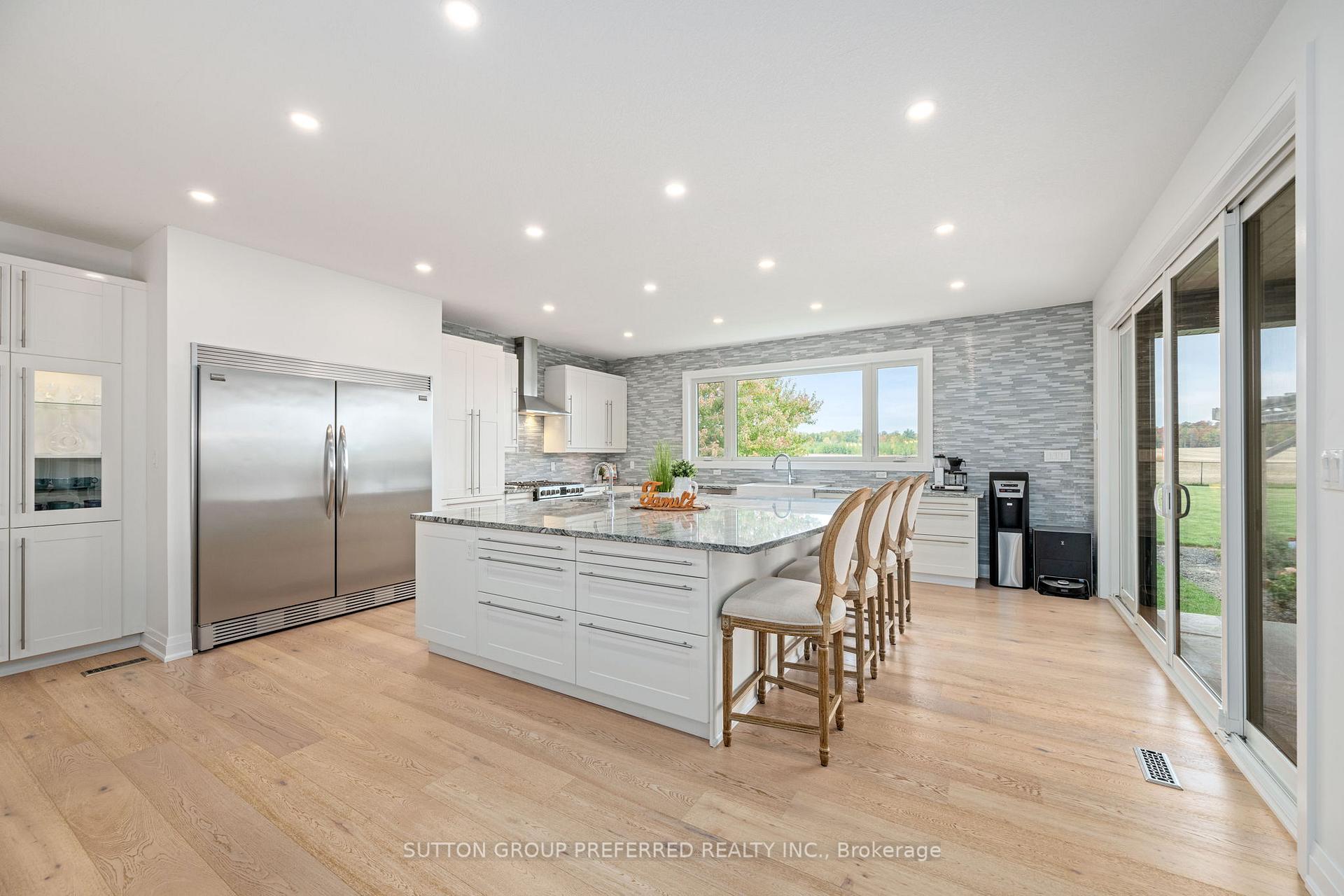 Photo 9 of 121 Lewis Drive, Middlesex Centre, Coldstream — HOMEH