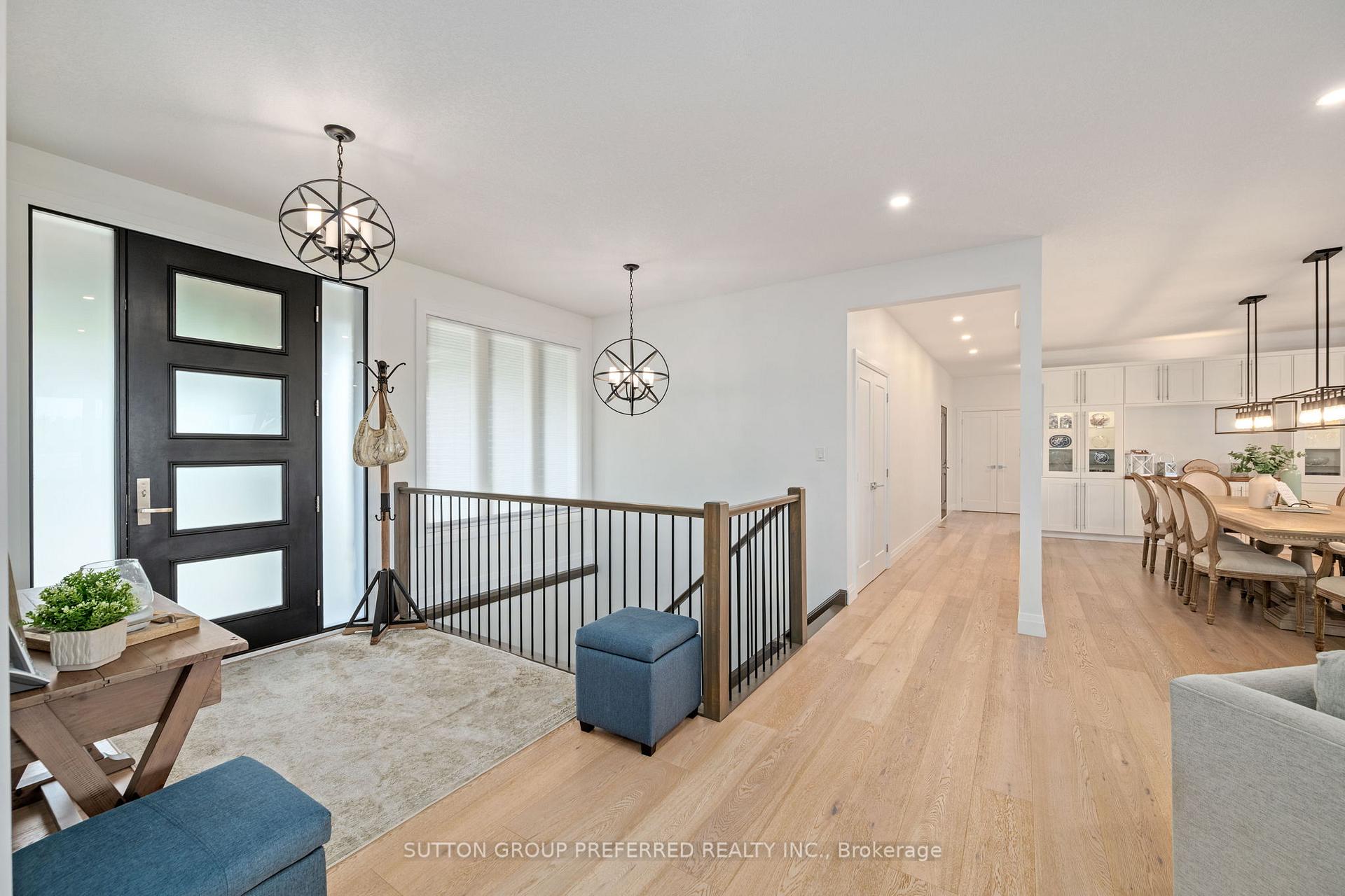 Photo 18 of 121 Lewis Drive, Middlesex Centre, Coldstream — HOMEH