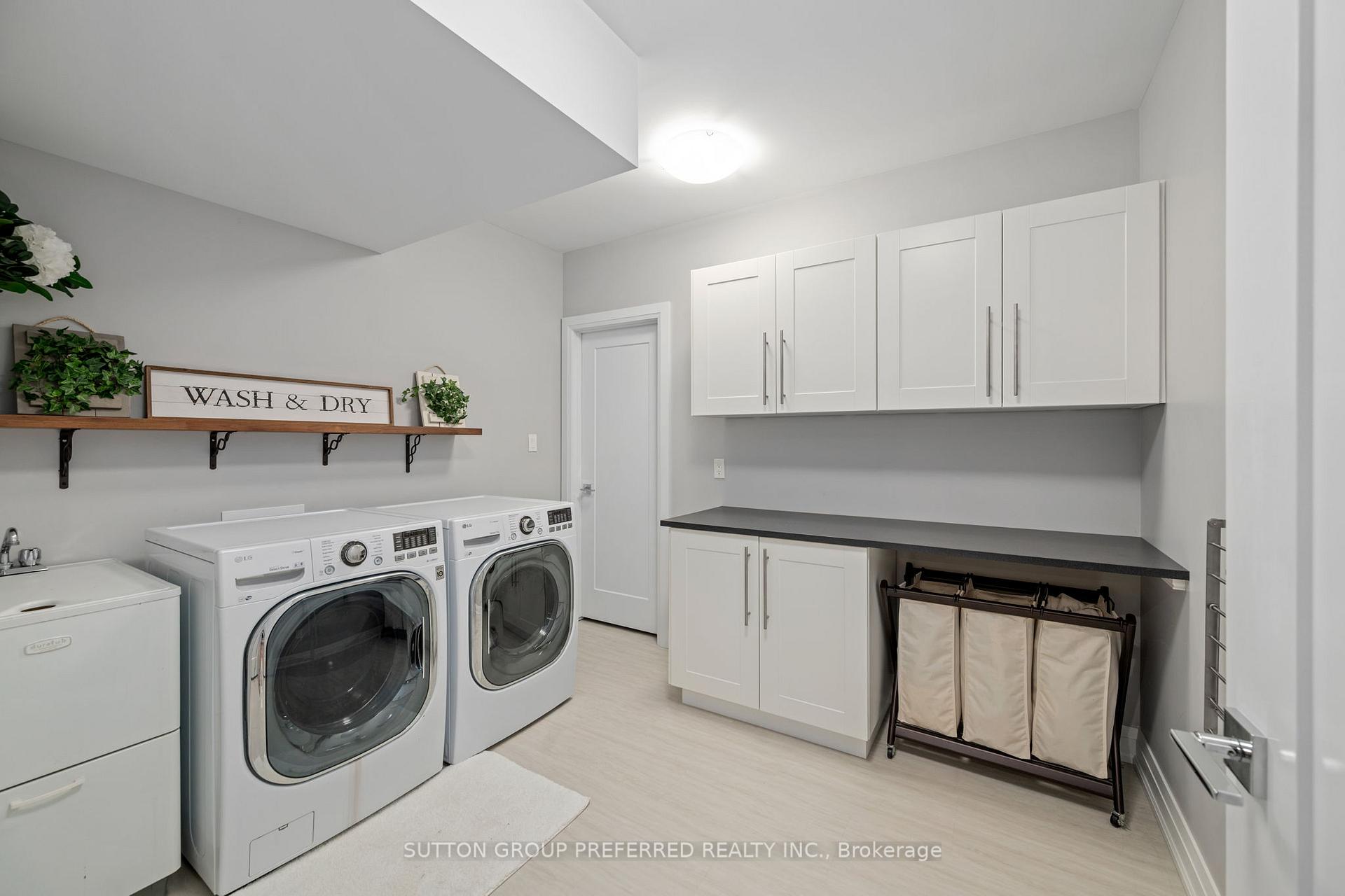 Photo 38 of 121 Lewis Drive, Middlesex Centre, Coldstream — HOMEH