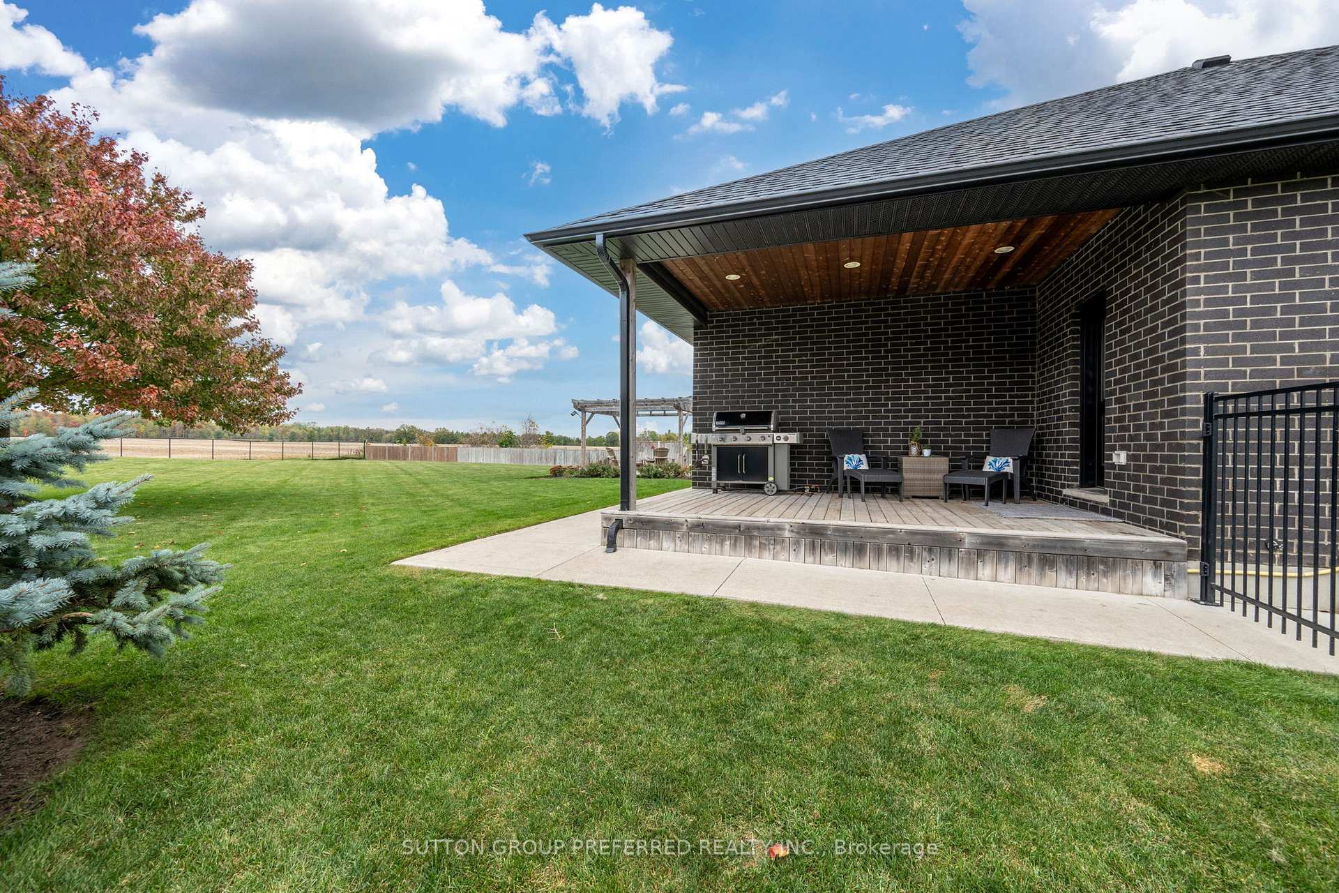 Photo 42 of 121 Lewis Drive, Middlesex Centre, Coldstream — HOMEH
