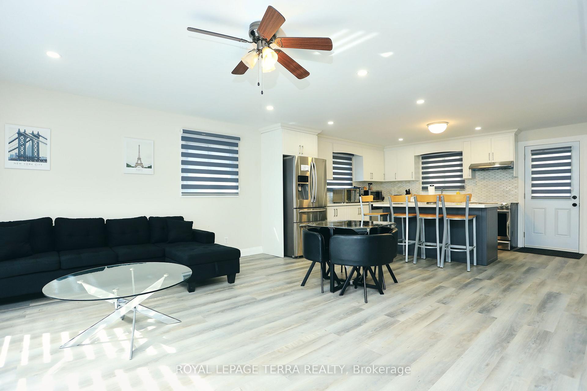 Photo 4 of 1786 St John Road, Innisfil, Alcona — HOMEH