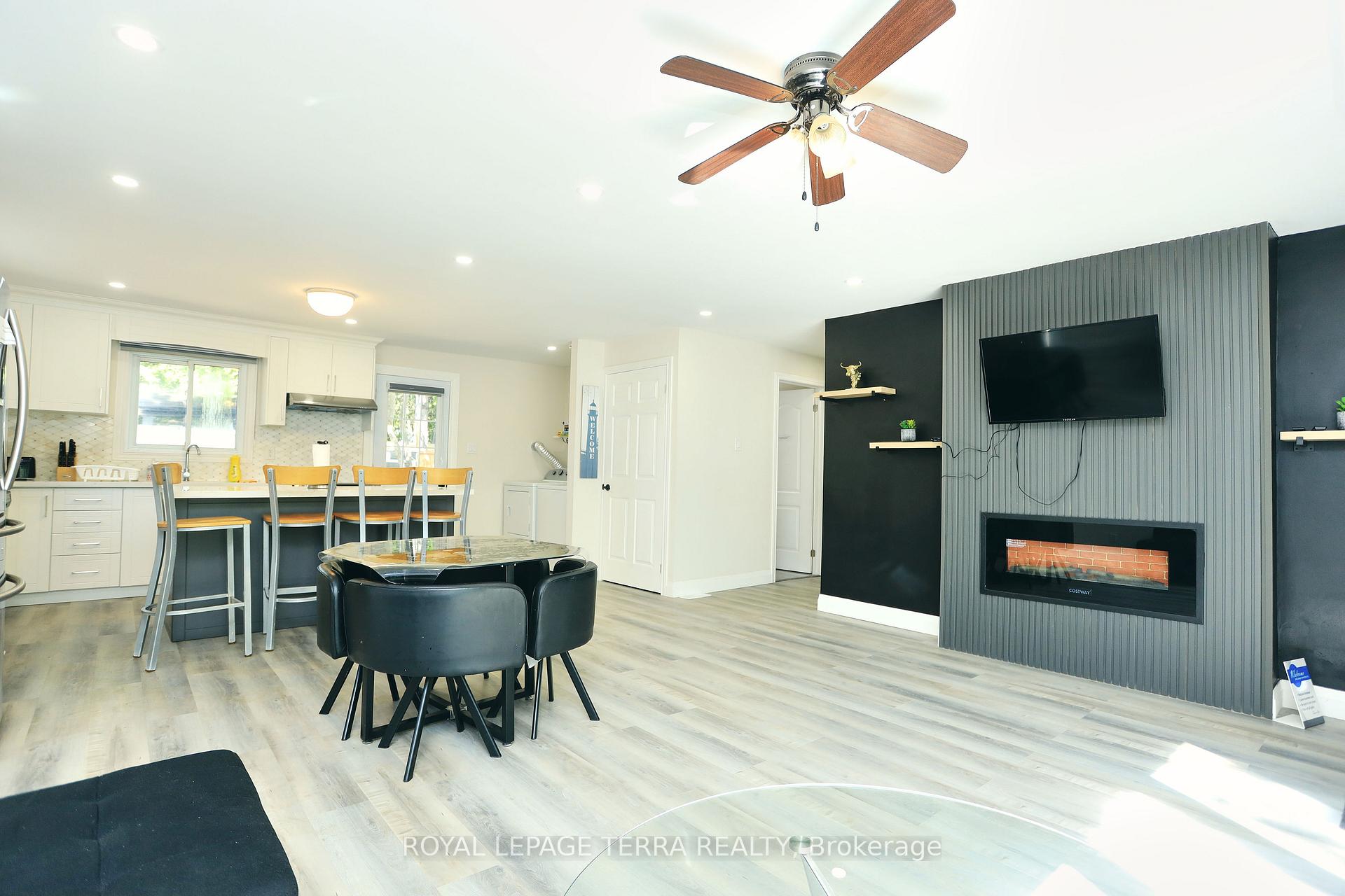 Photo 6 of 1786 St John Road, Innisfil, Alcona — HOMEH