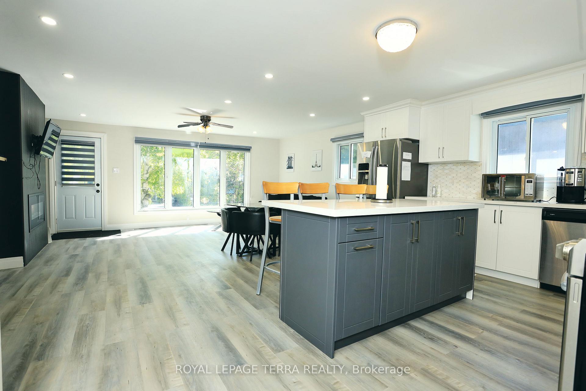 Photo 14 of 1786 St John Road, Innisfil, Alcona — HOMEH