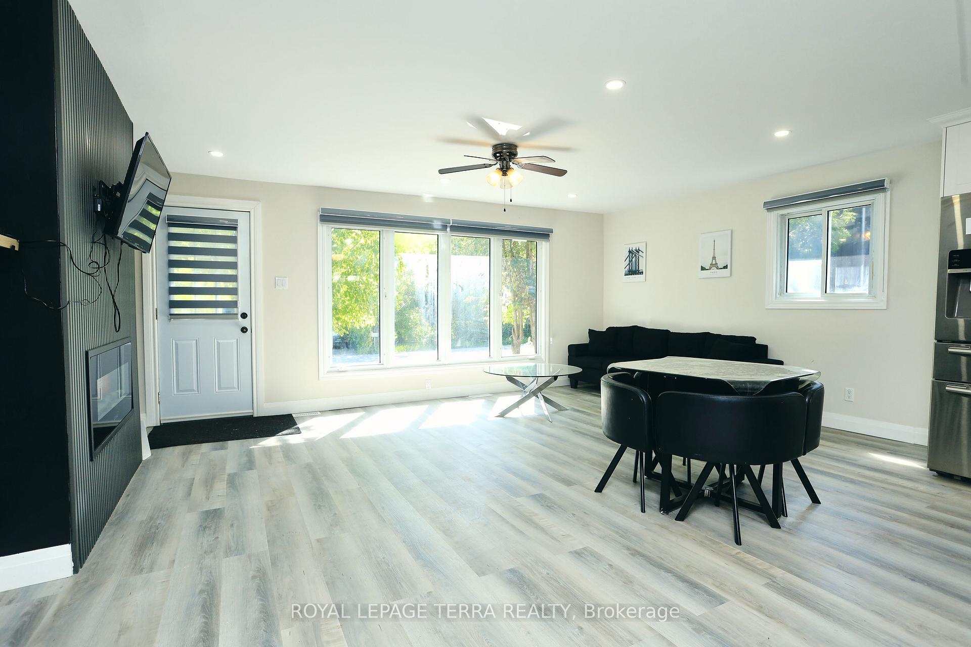 Photo 16 of 1786 St John Road, Innisfil, Alcona — HOMEH