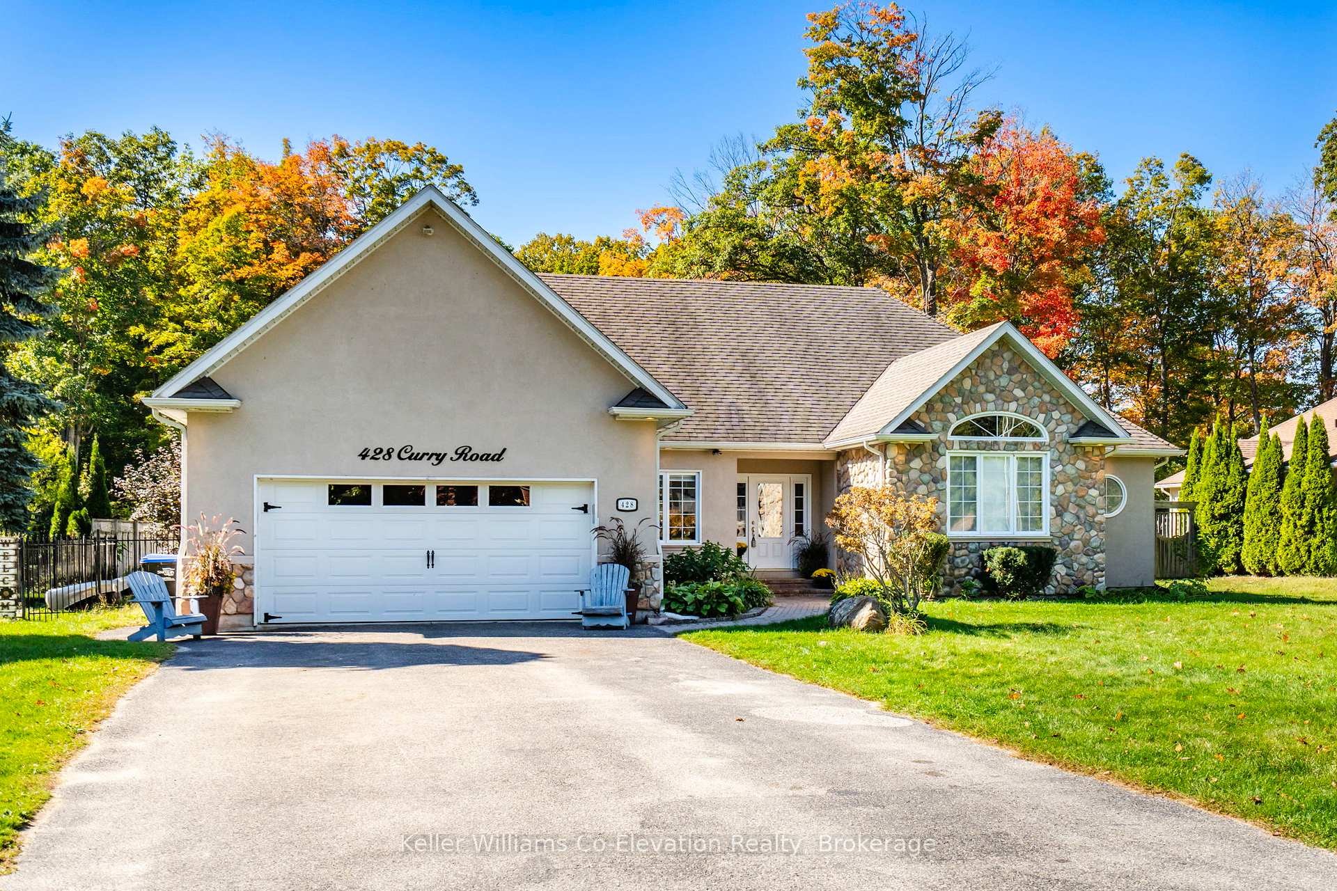 Photo 5 of 428 Curry Road, Midland — HOMEH