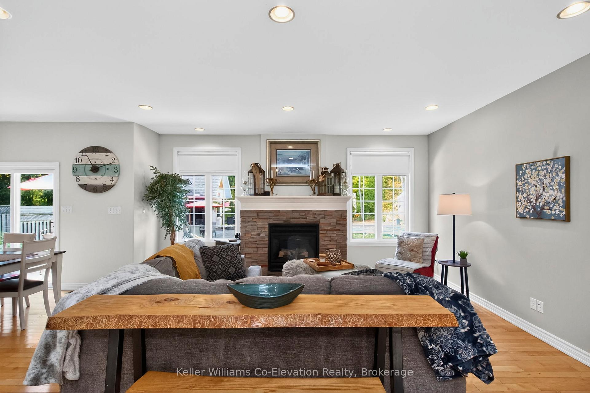 Photo 8 of 428 Curry Road, Midland — HOMEH