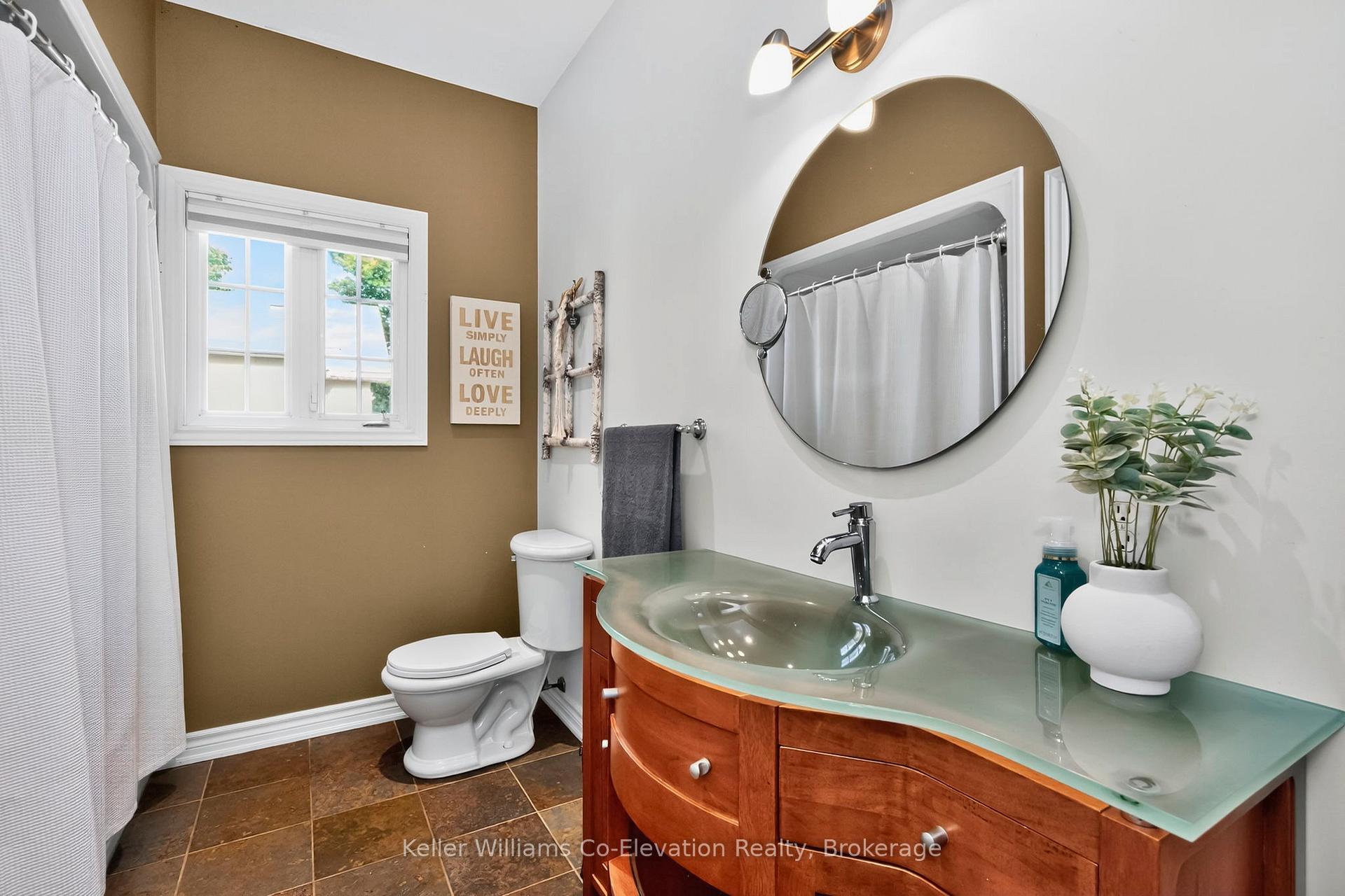 Photo 26 of 428 Curry Road, Midland — HOMEH