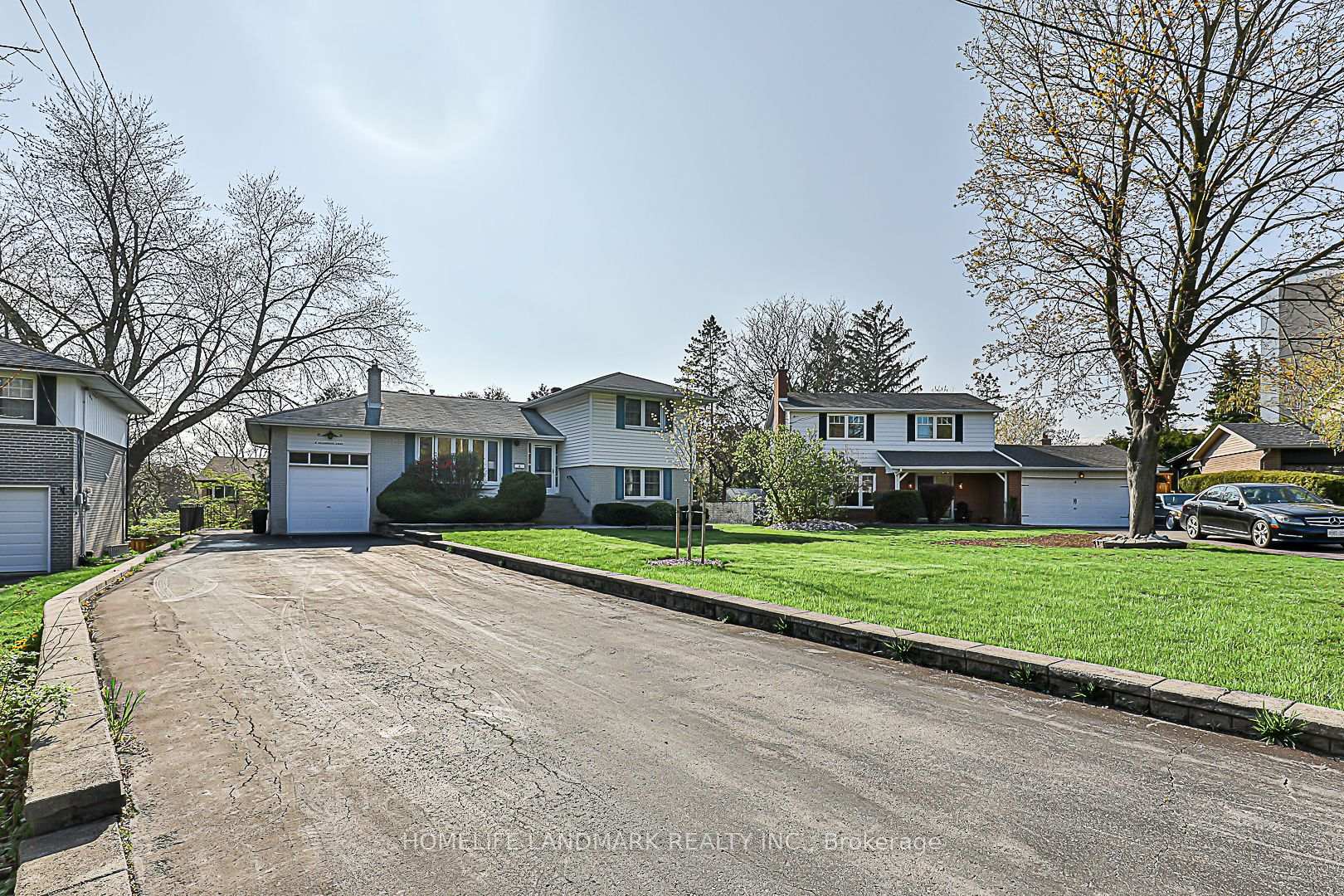 Photo 4 of 6 Willowgate Drive, Markham, Bullock — HOMEH